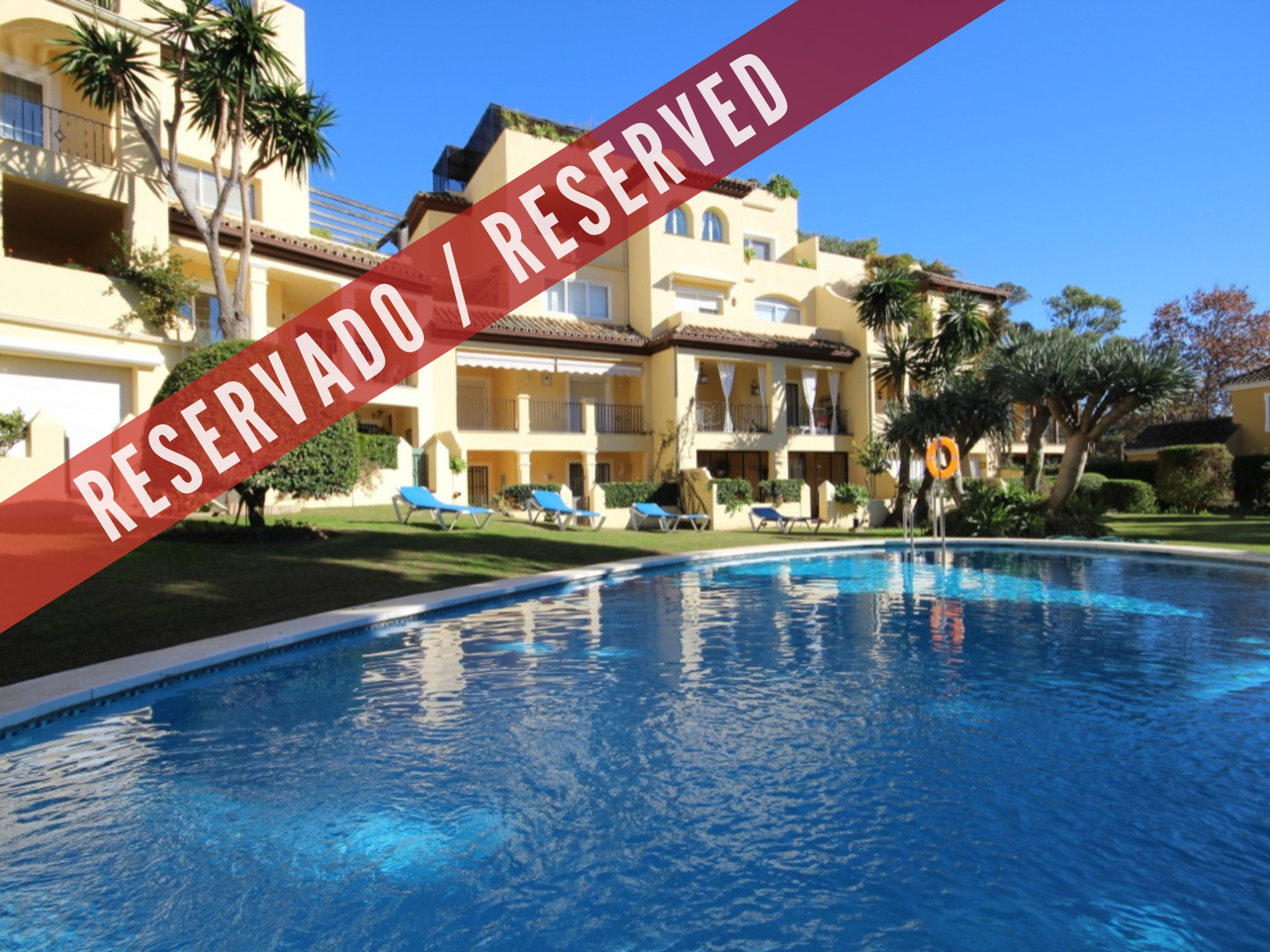 Frontline Golf apartment in Guadalmina Alta – Originally a 3-bedroom apartment, now converted into 2 bedrooms