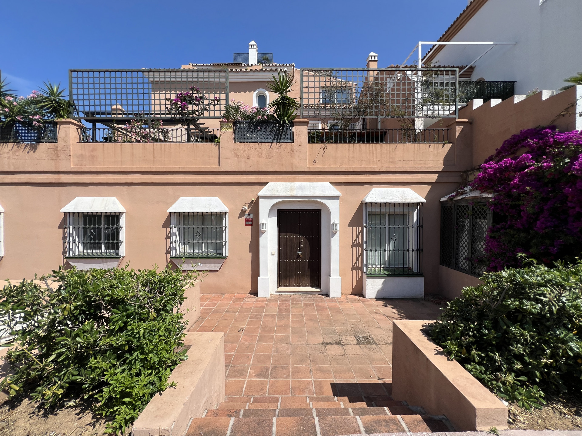 Guadalmina Alta Commercial Premises - Marbella