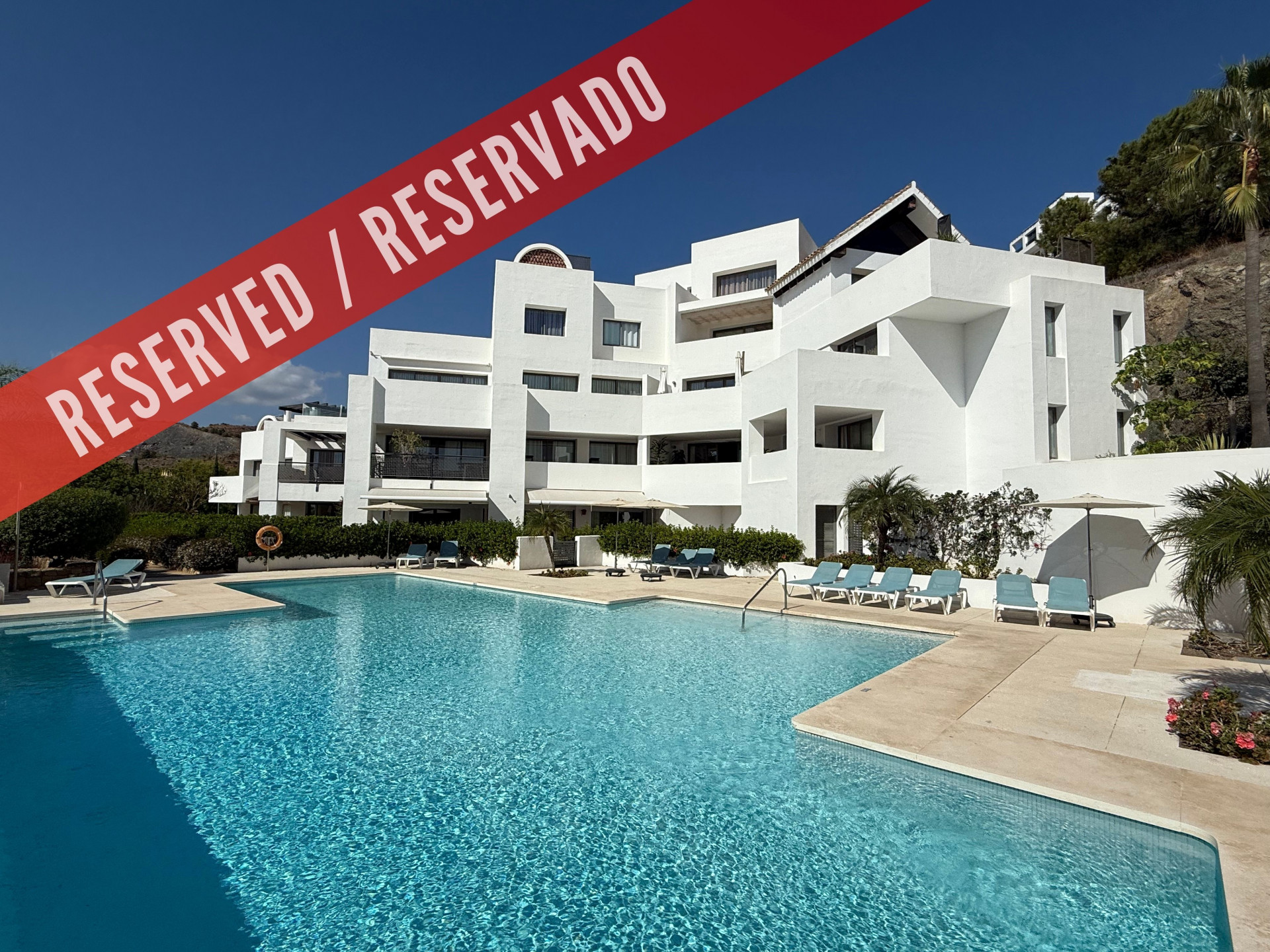 Unique opportunity in the contemporary gated and secure complex TEE 5, front line golf at Los Flamingos Golf