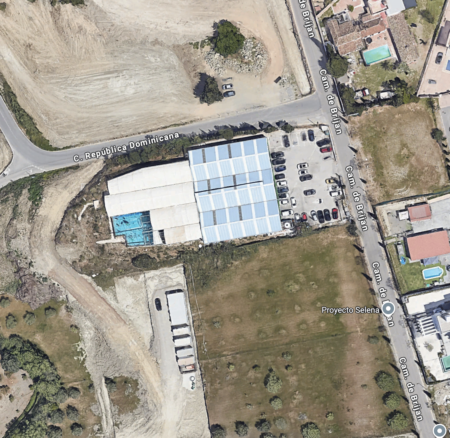 Cancelada, parcela urbanizable -  9adosadas  - situación inmejorable!