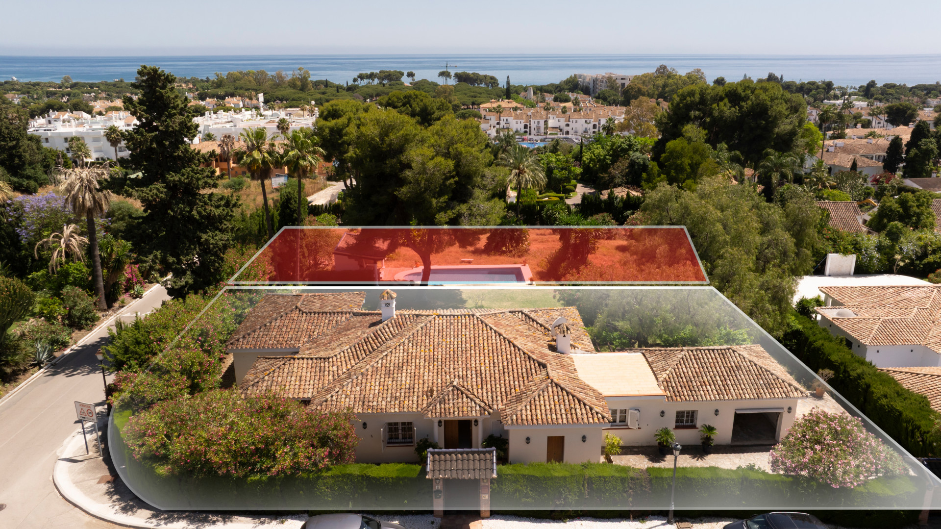 An exceptional opportunity to build your dream home in one of the most sought-after areas of the Costa del Sol