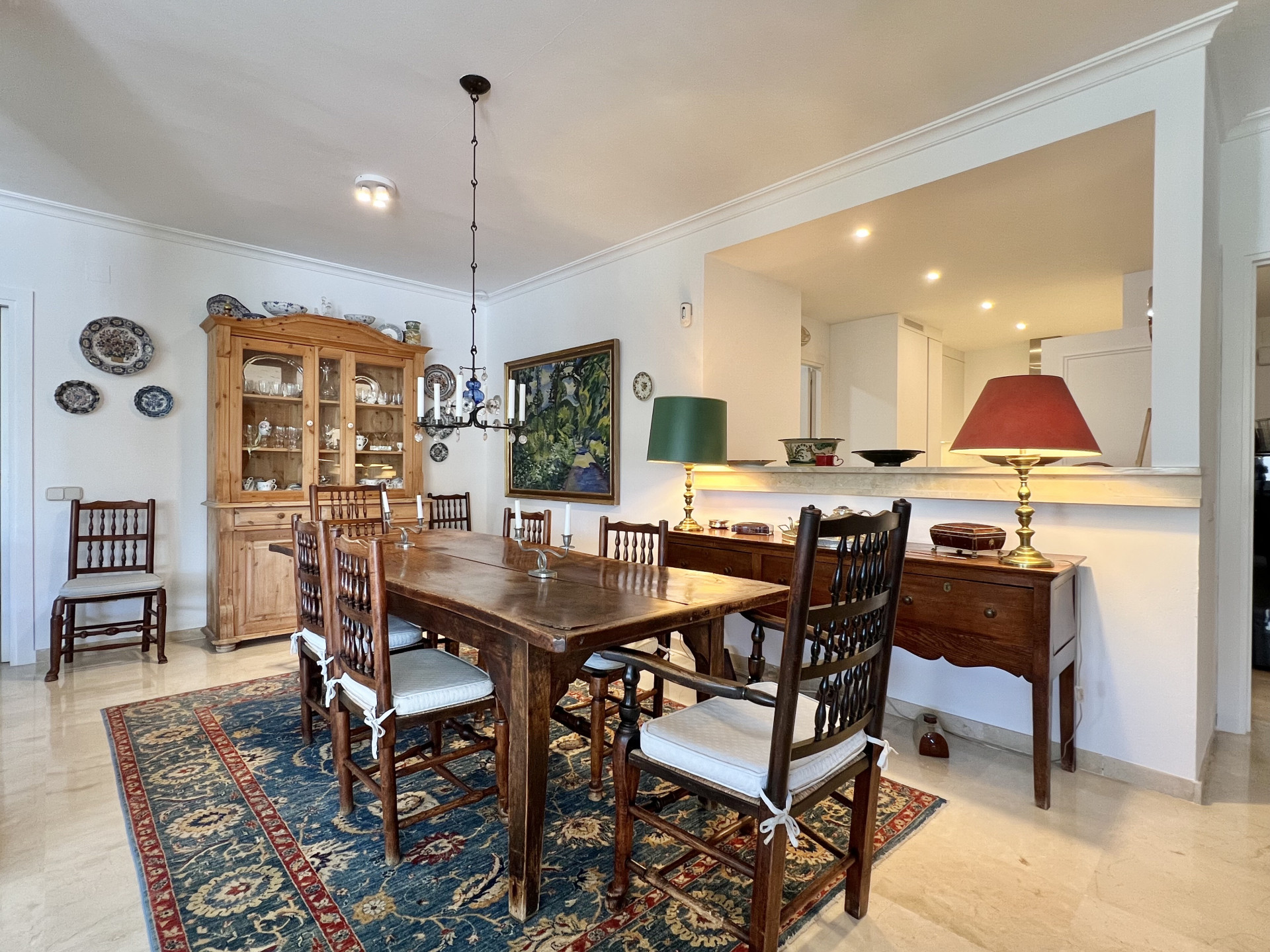 Excellent location! Beachfront urbanization in Guadalmina Baja, Marbella.