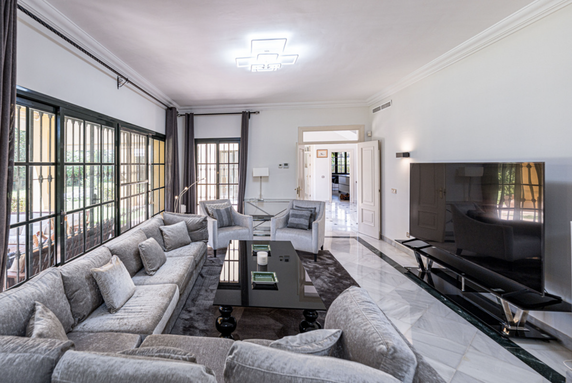 Exclusive luxury villa in Casasola, Estepona East, Málaga