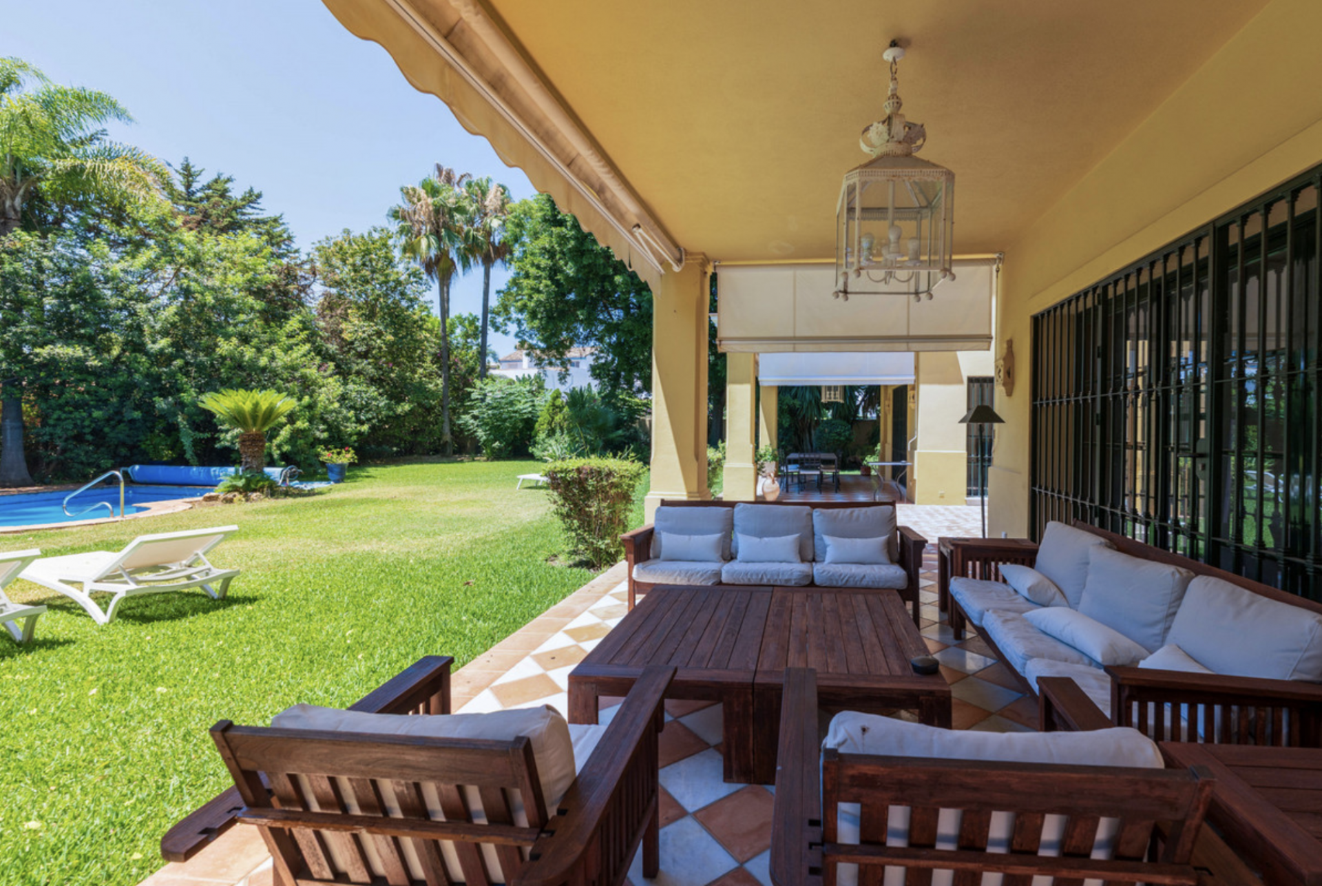Exclusive luxury villa in Casasola, Estepona East, Málaga