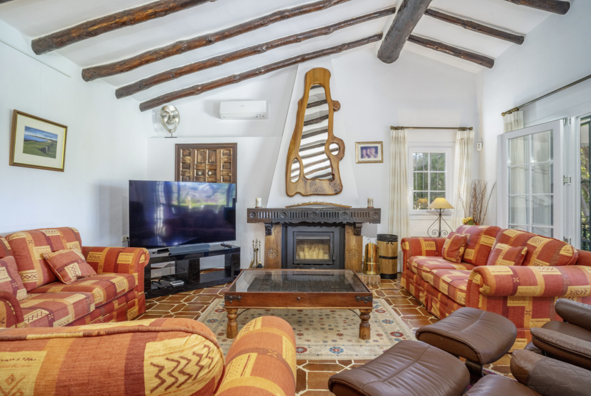 Charming rustic traditional style family villa set in a nice mature garden,  front line golf  in Guadalmina Alta