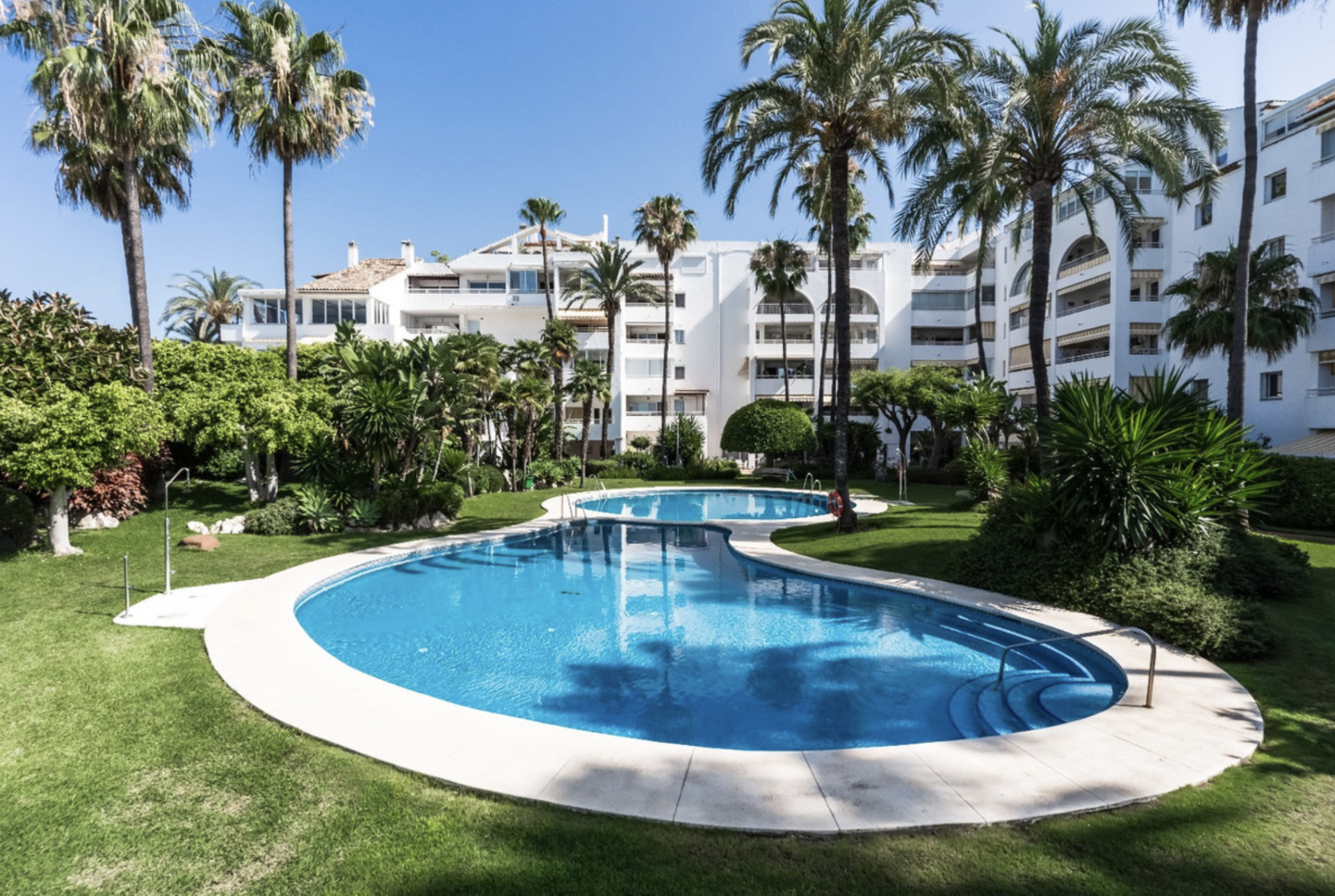 Spacieux appartement de 3 chambres avec vue sur la mer, à proximité de nombreux parcours de golf