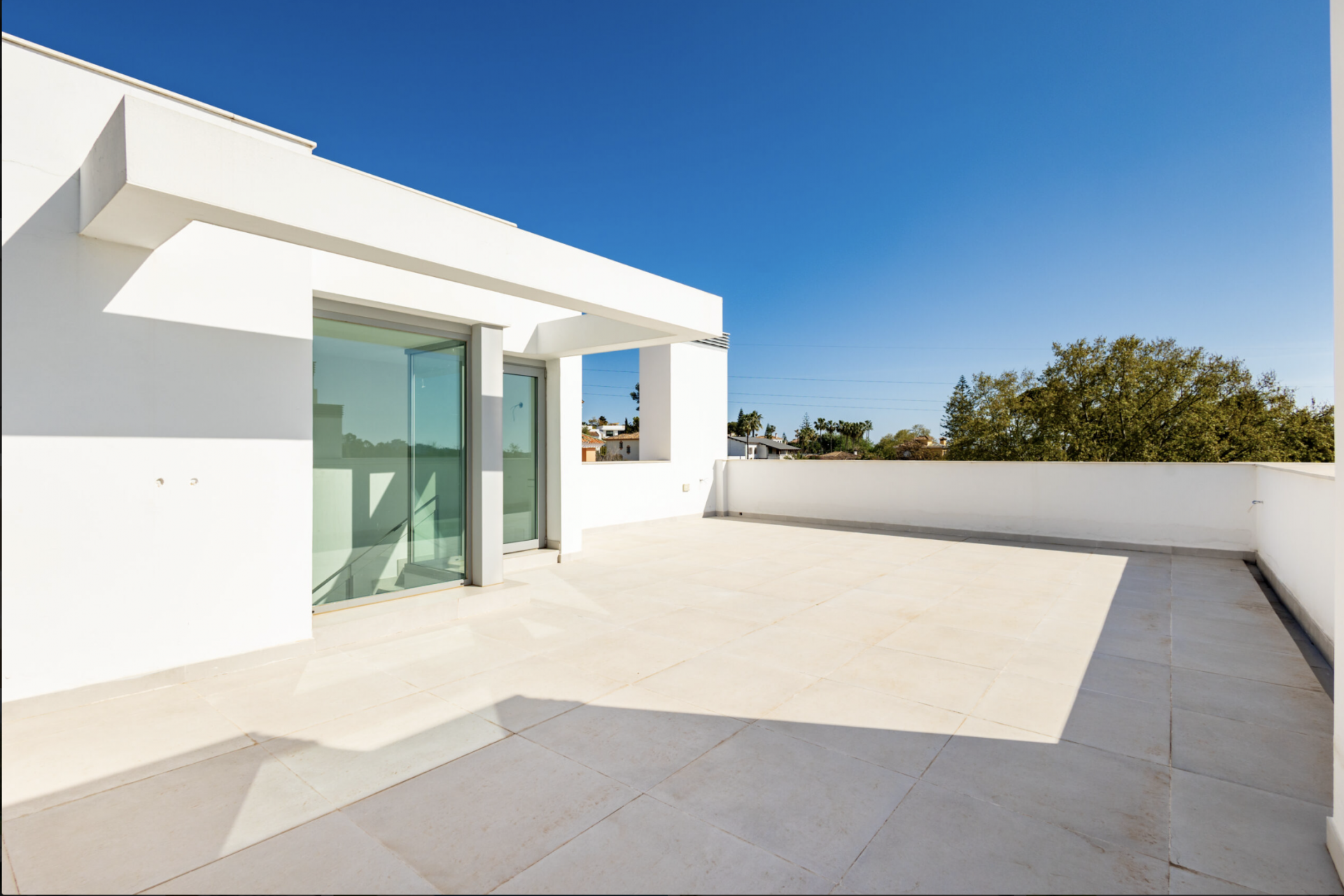 Brand new luxury semi-detached villa located close to Guadalmina Golf Club