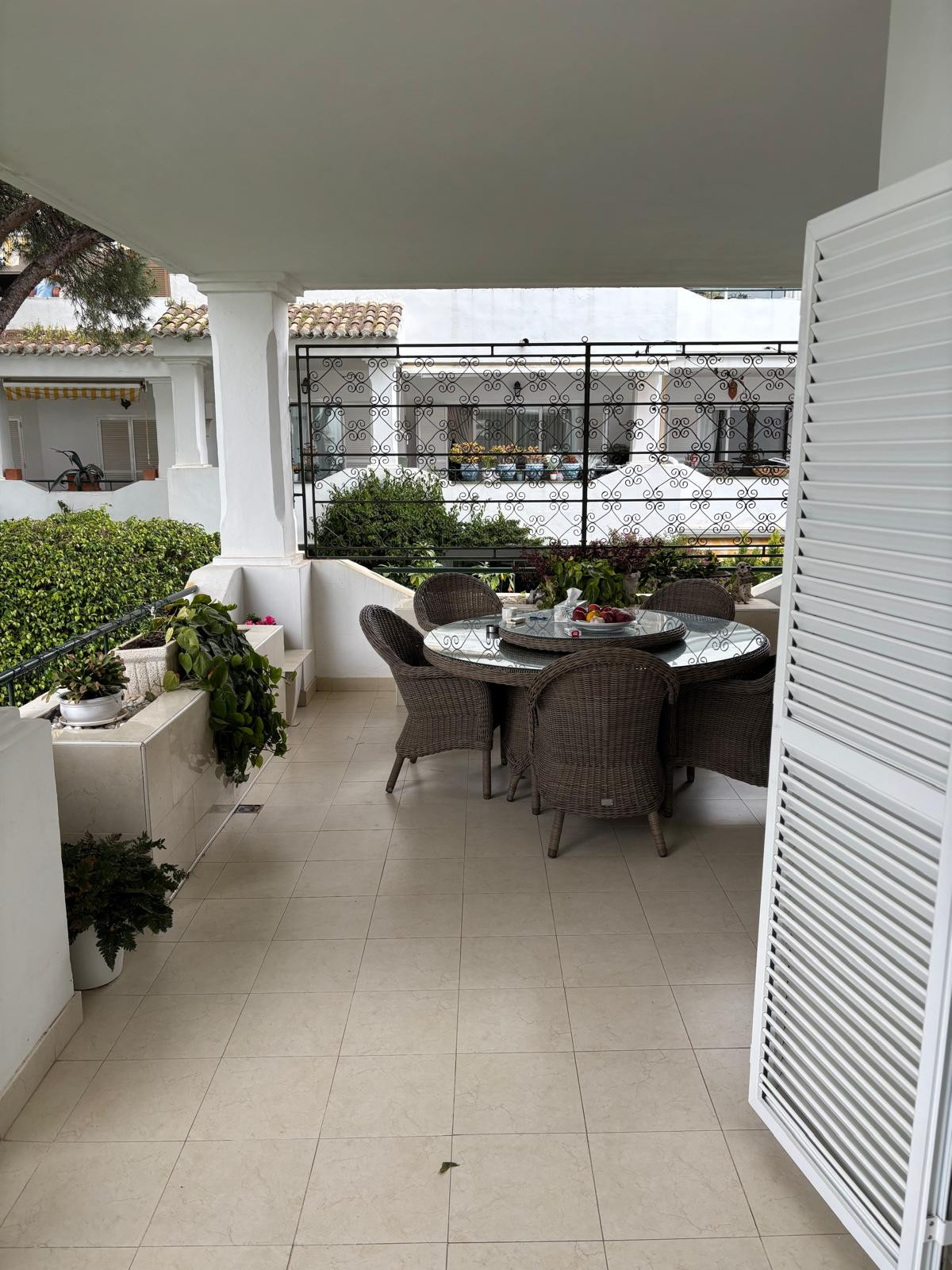 AVAILABLE ONLY JULY AND AUGUST. Beautiful residential complex with wonderful gardens and five communal swimming pools.