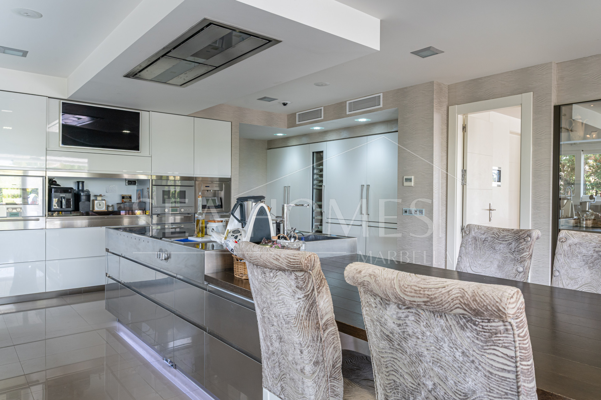 Luxury Villa in Bahía de Marbella