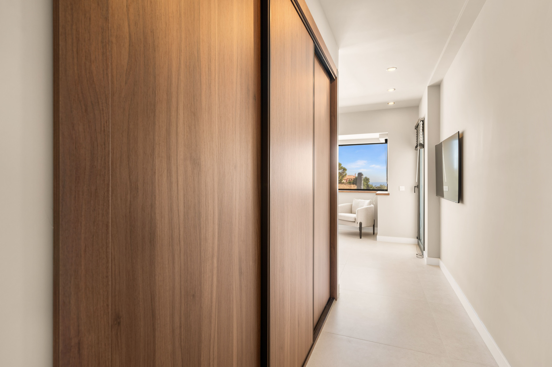 Renovated Villa with 180° Panoramic Sea Views in La Capellanía — photo 12