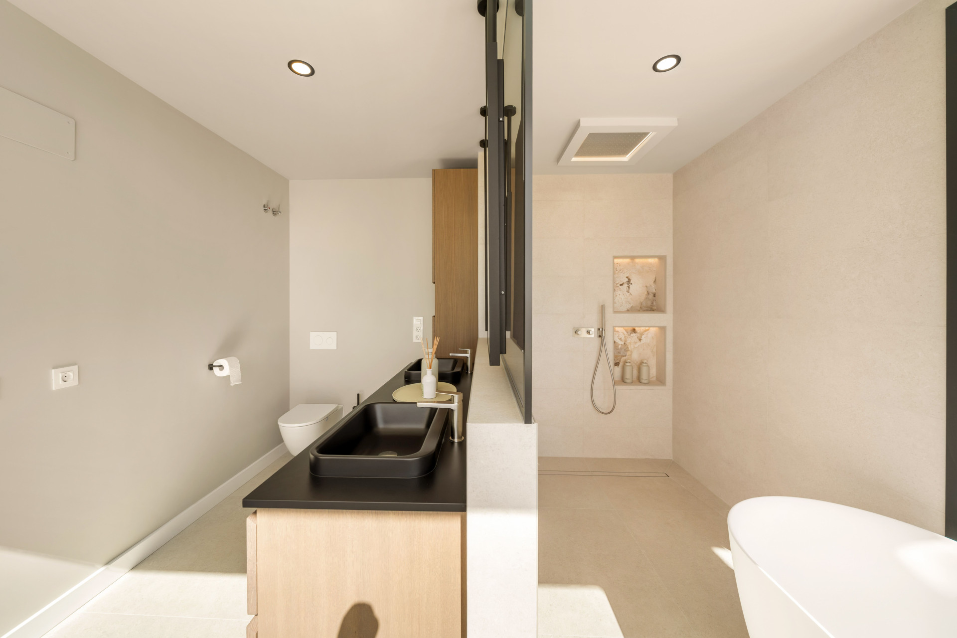 Renovated Villa with 180° Panoramic Sea Views in La Capellanía — photo 7