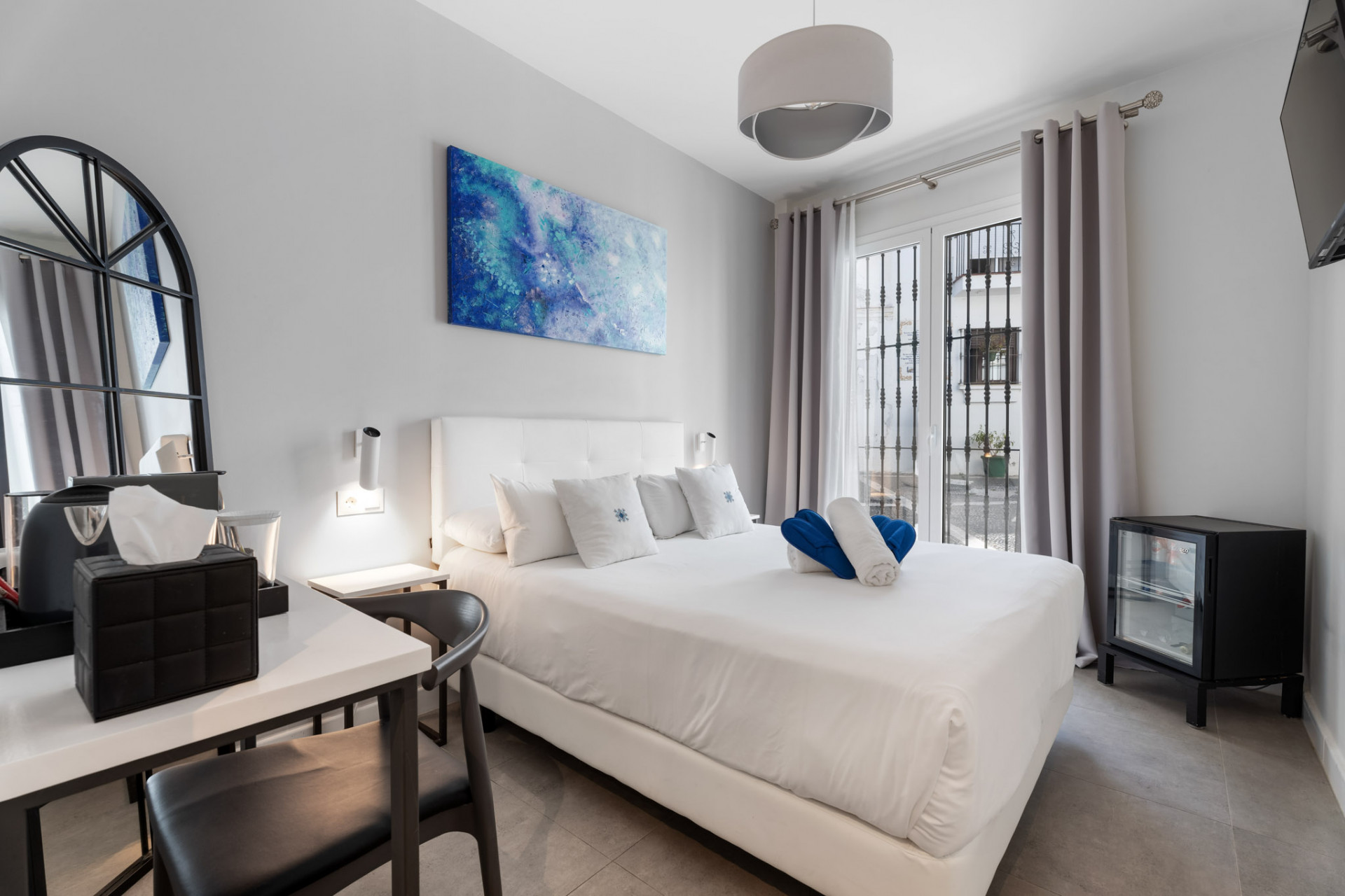 Exclusive 11-Bedroom Boutique Hotel in the Old Town of Estepona, just 2 minutes walking distance to the Beach.