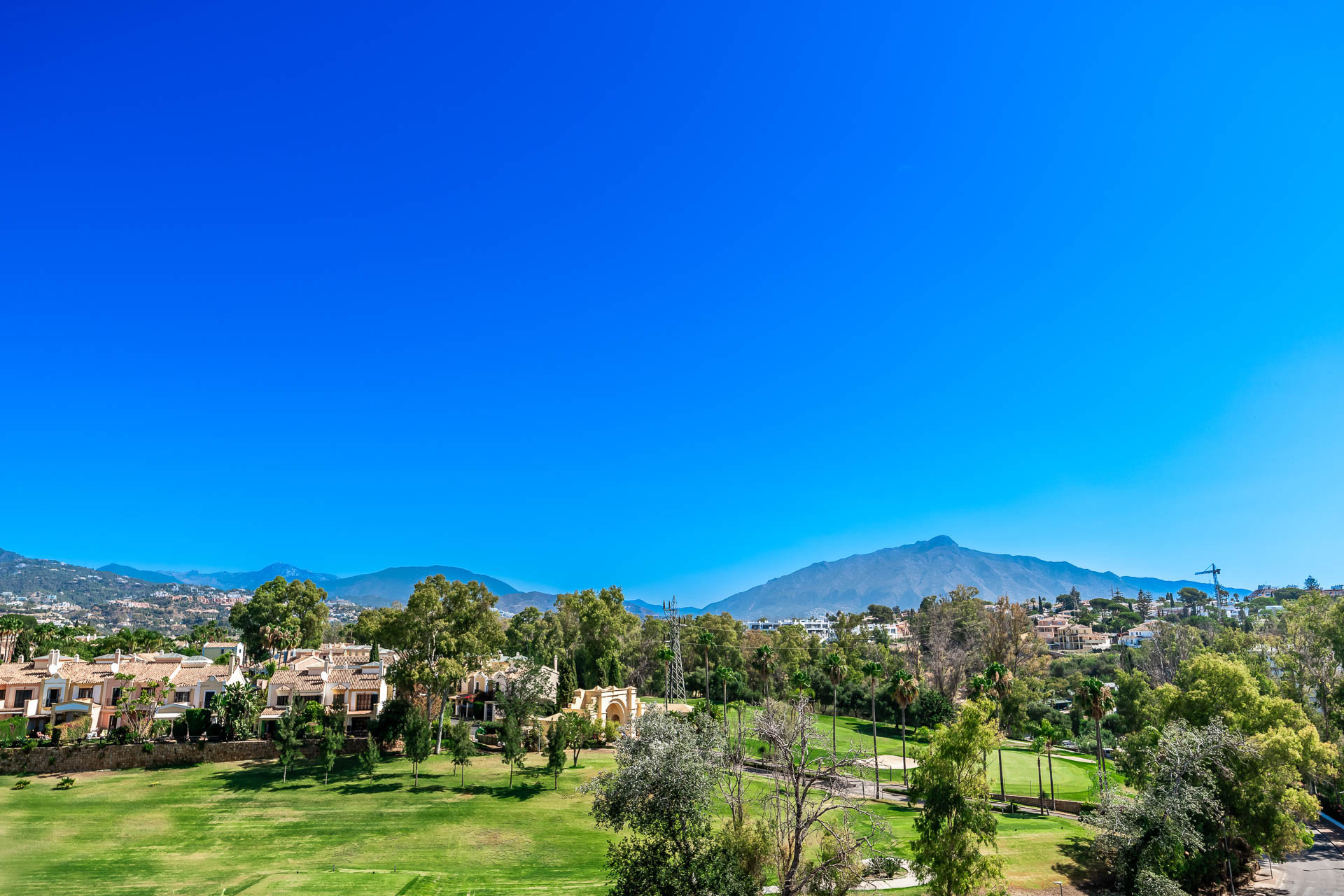 Duplex-Penthouse in Guadalmina am Golf mit Blick auf La Concha