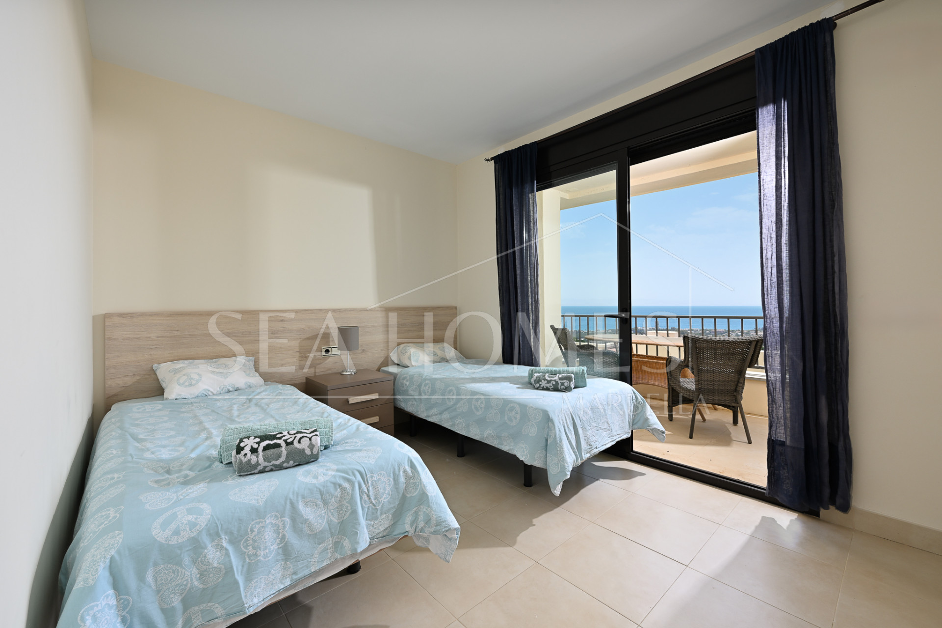 Stunning apartment with panoramic views in Lomas de Los Monteros