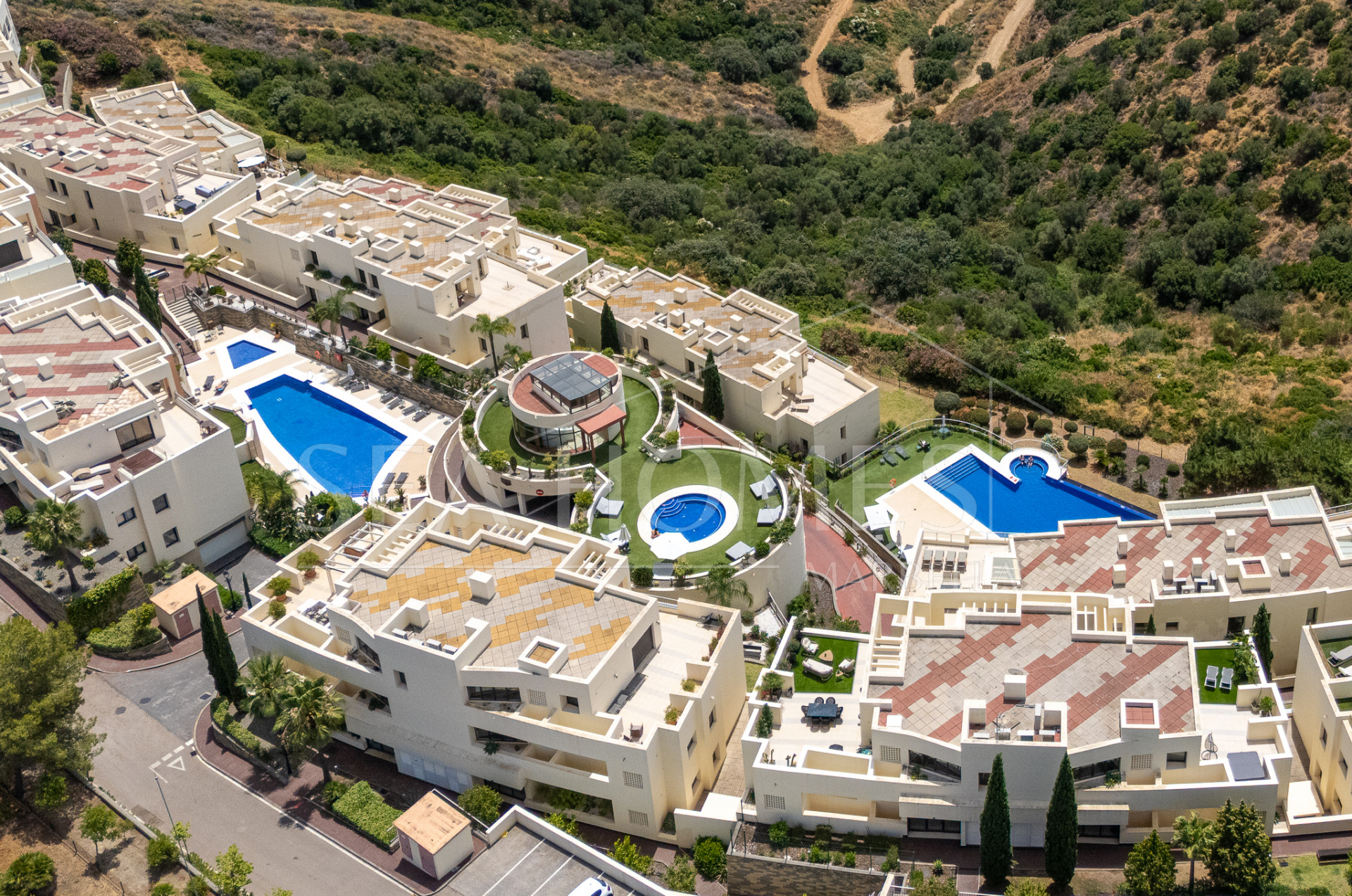Stunning apartment with panoramic views in Lomas de Los Monteros