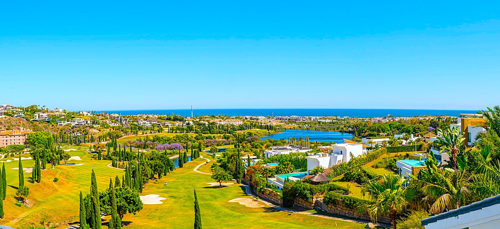 Proyecto Exclusivo de Villa de Lujo en Primera Línea de Golf en Los Flamingos, Benahavís