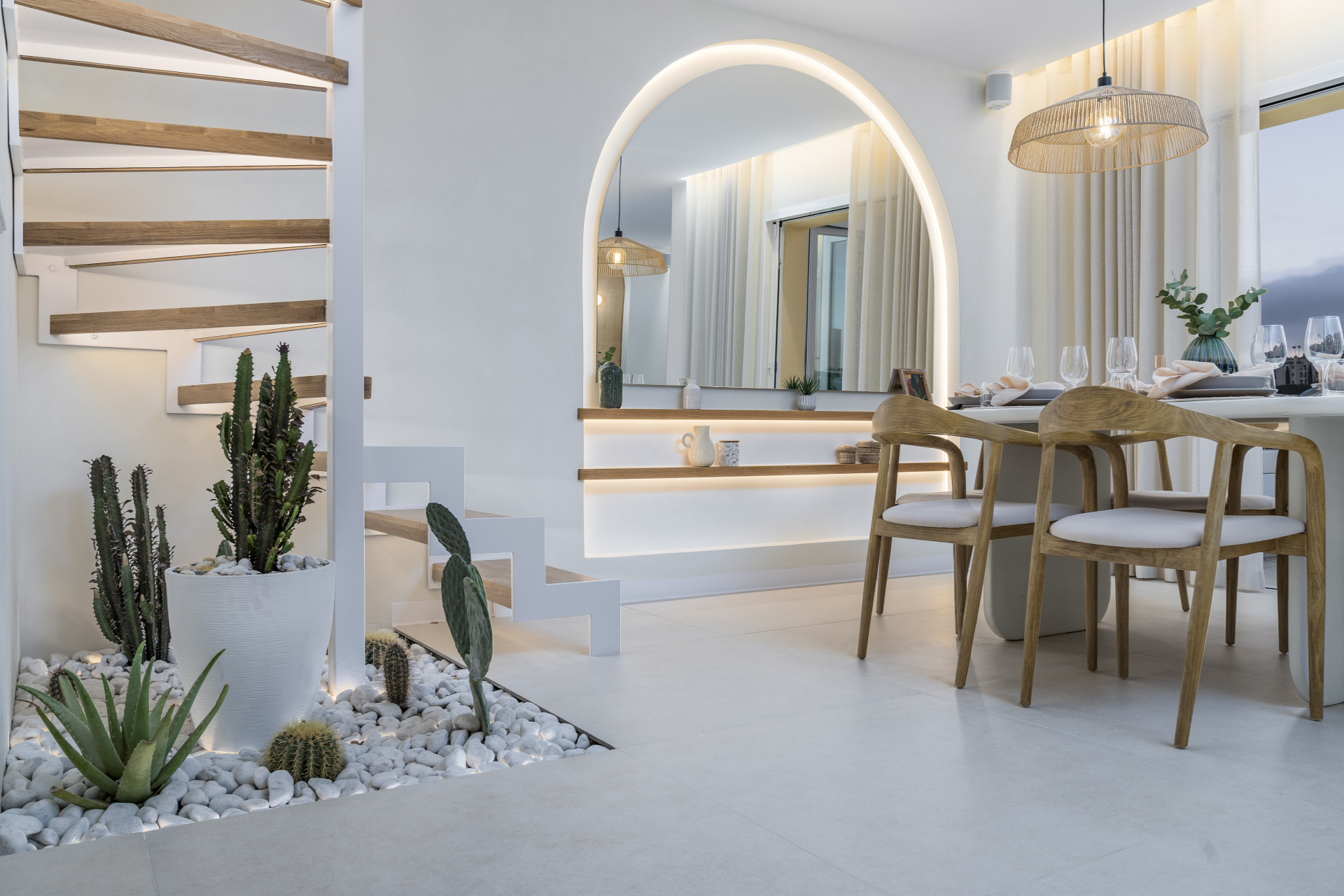 Qlistings - Maison La Boheme - A Premier Duplex Penthouse For Sale in La Quinta Hills, Benahavis Property Image