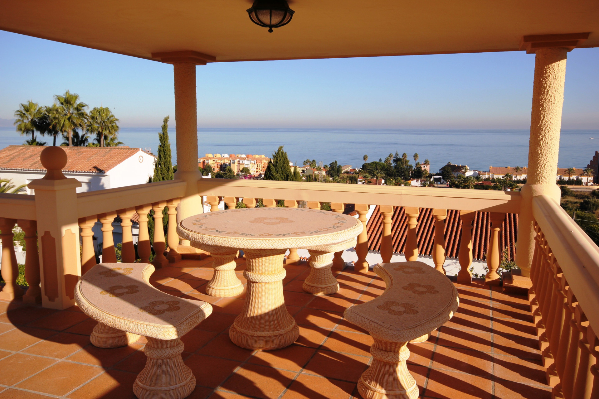 Villa for sale in Jardin Tropical, Manilva