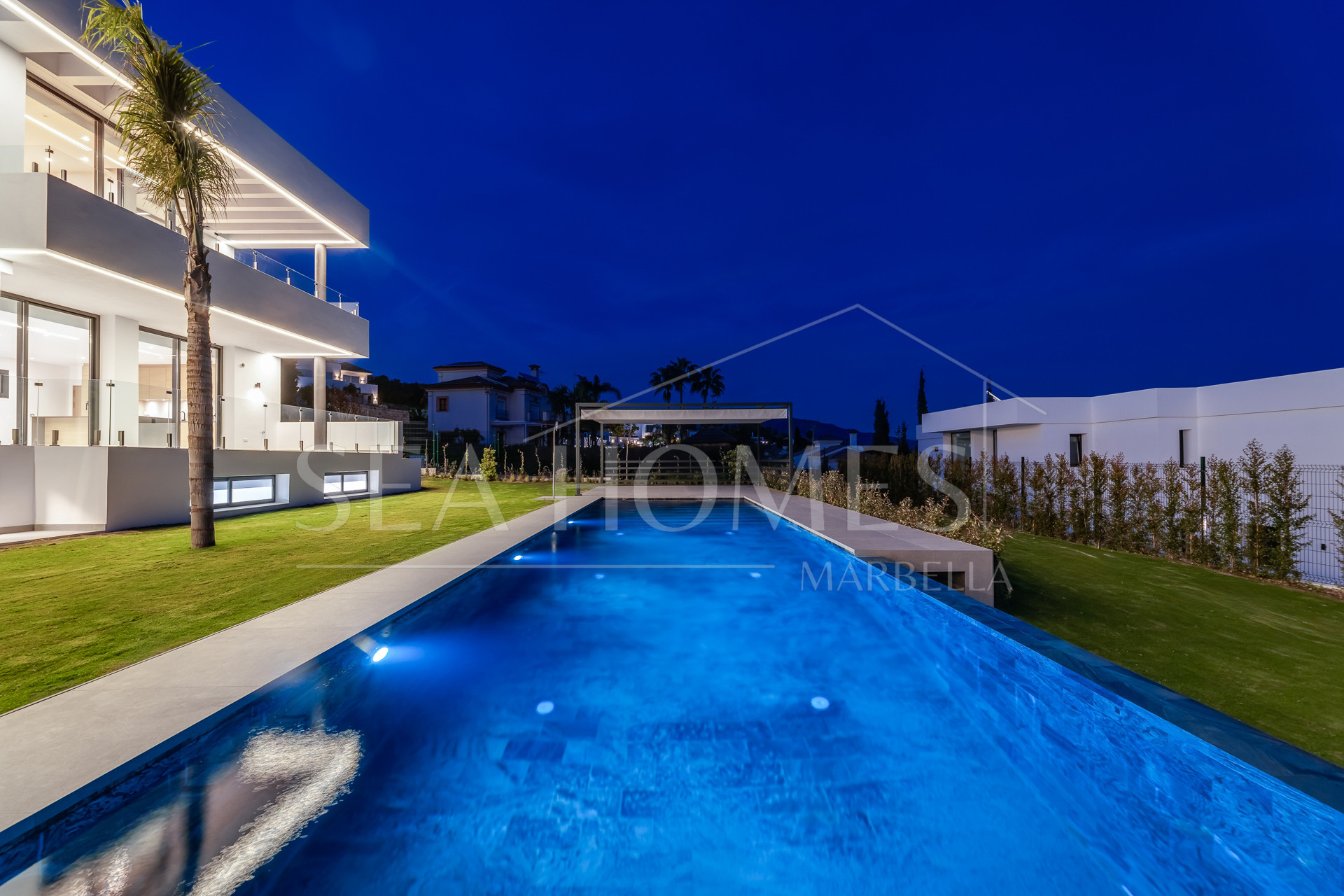 Villa Paradise in Paraiso Alto, Benahavis