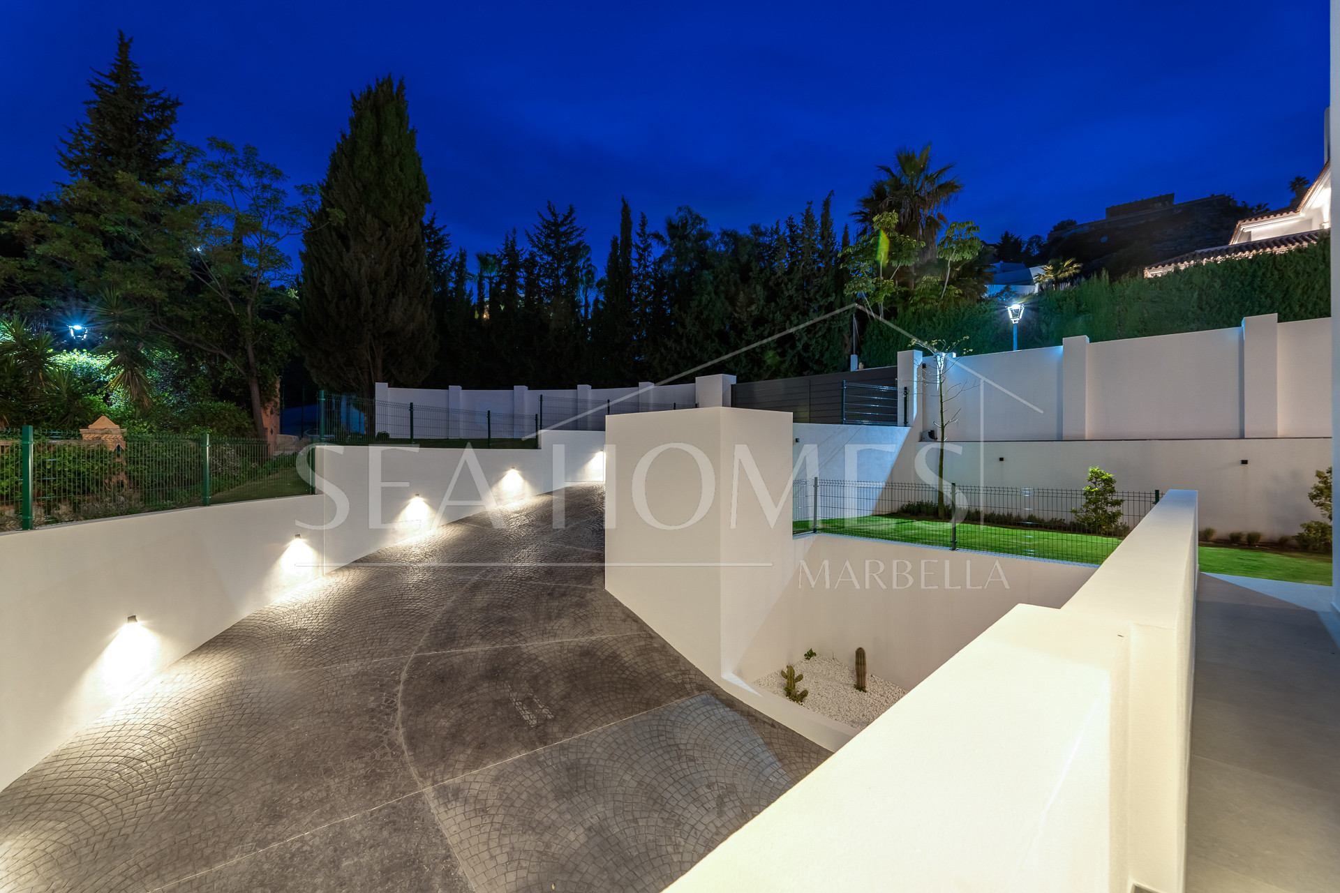 Villa Paradise in Paraiso Alto, Benahavis