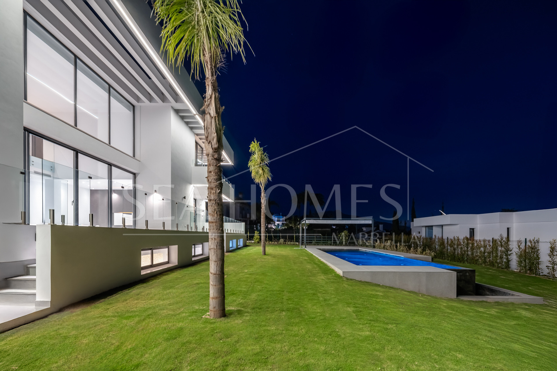 Villa Paradise in Paraiso Alto, Benahavis