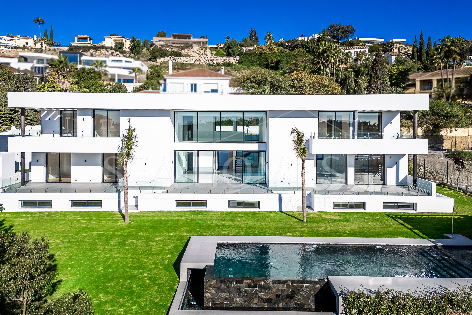 Villa Paradise in Paraiso Alto, Benahavis