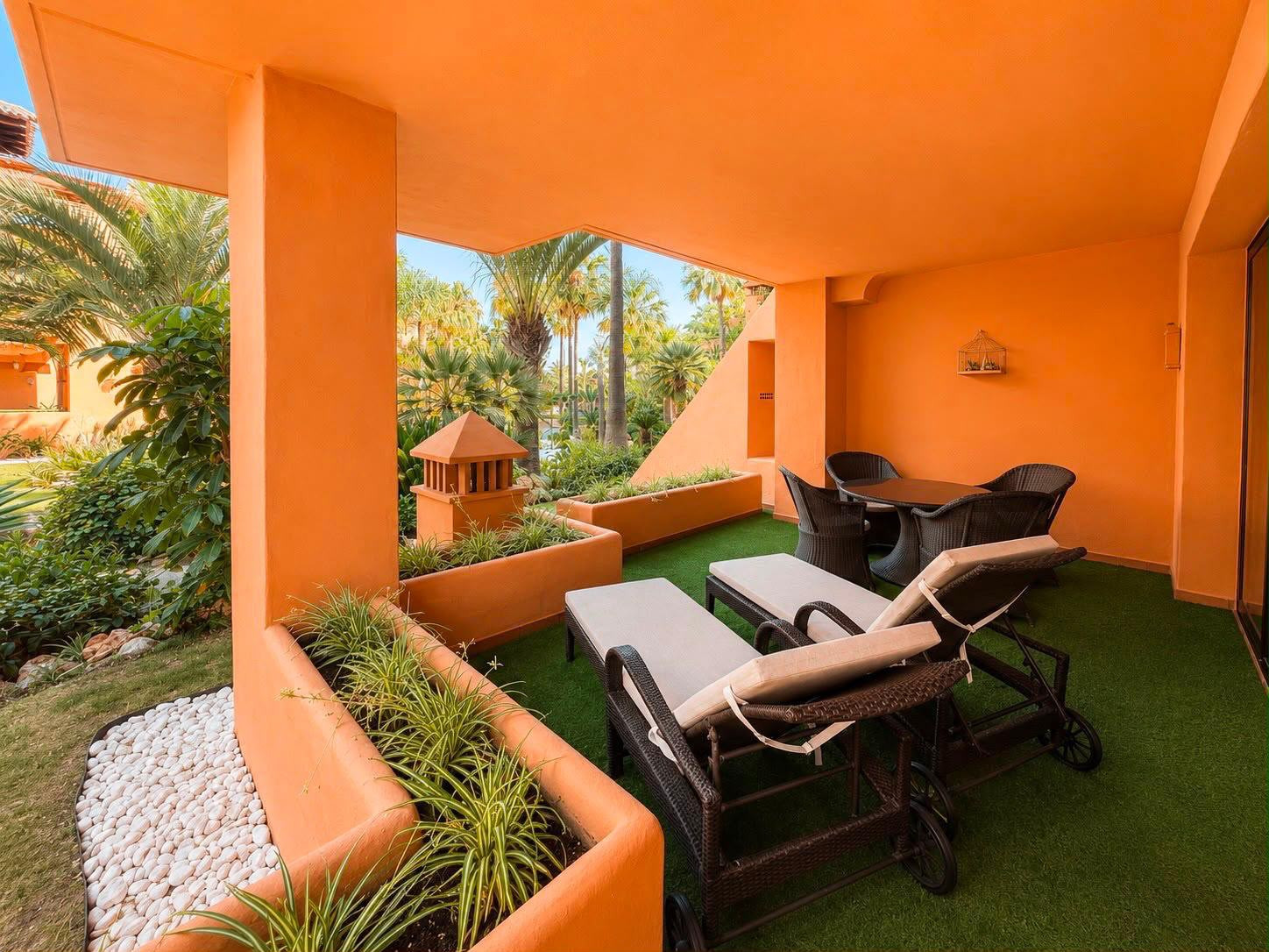 Ground Floor Apartment in Bahia Alcantara — photo 12