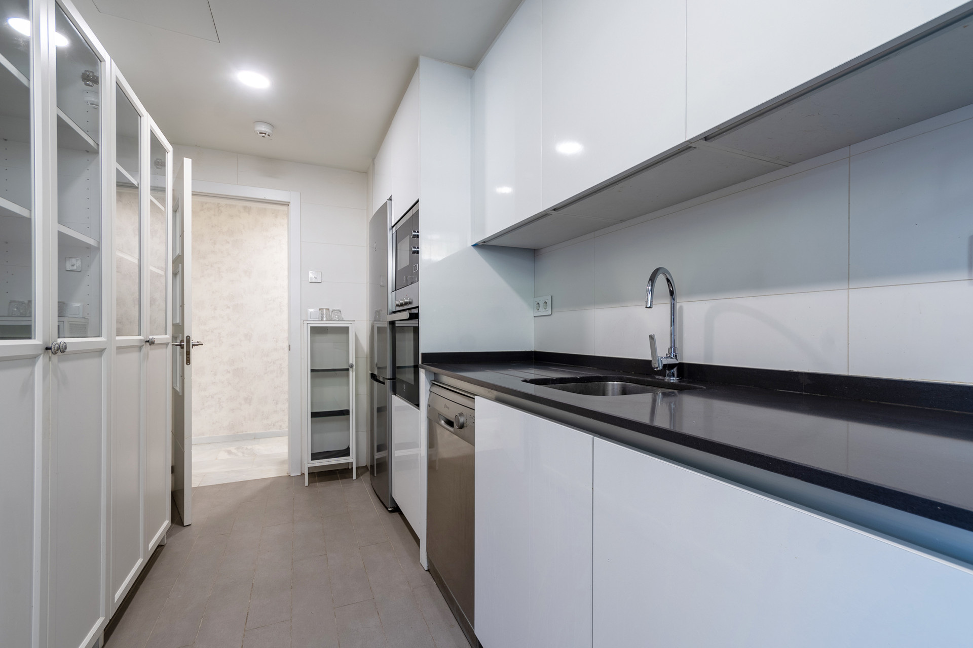 Apartment in Cañada Homes — photo 6