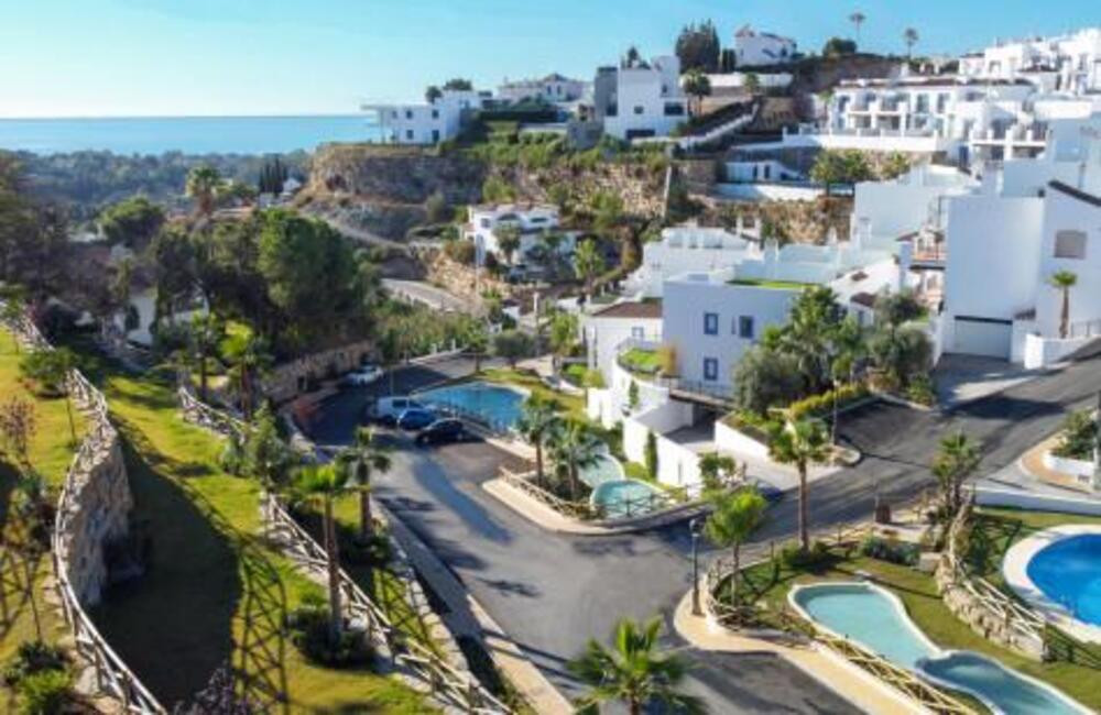 Image 1: Apartment For sale, Benahavís, €665,000 [EAMs678716]