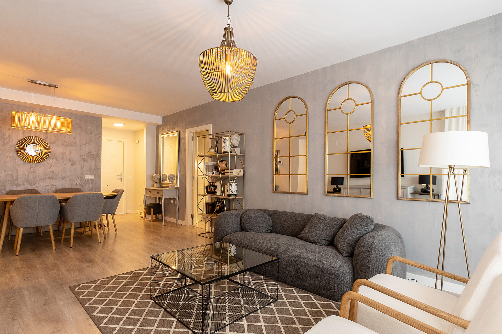 Apartment for sale in Nueva Andalucia, Costa del Sol