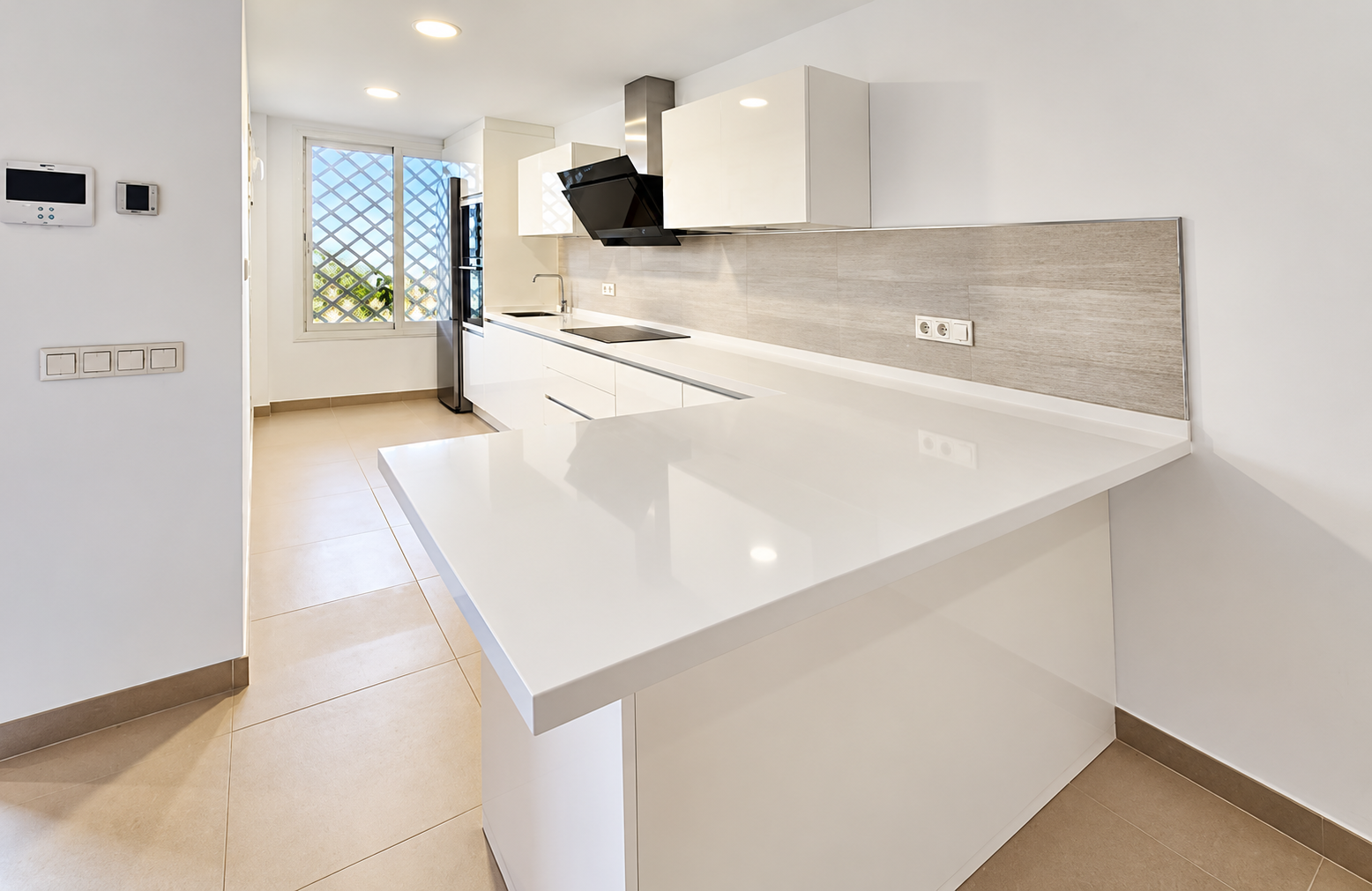 Semi Detached House in Paraíso Bellevue — photo 3