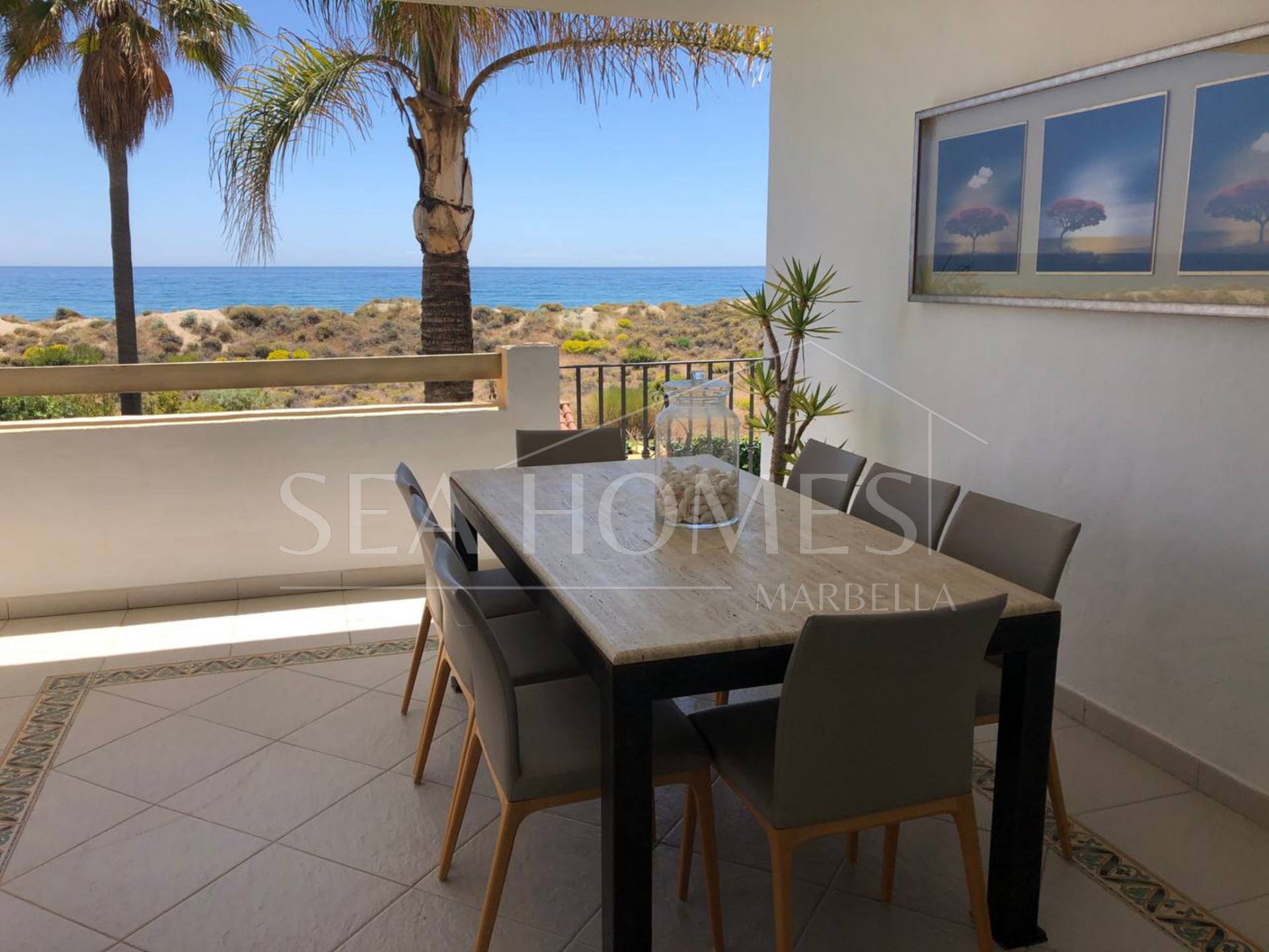 House for sale and for rent in Arenas de Bahia Marbella, Marbella