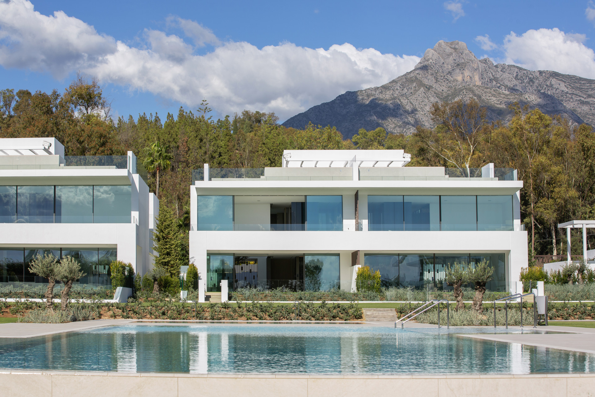 Villas 12, Marbella's Golden Mile Exclusive Villa collection