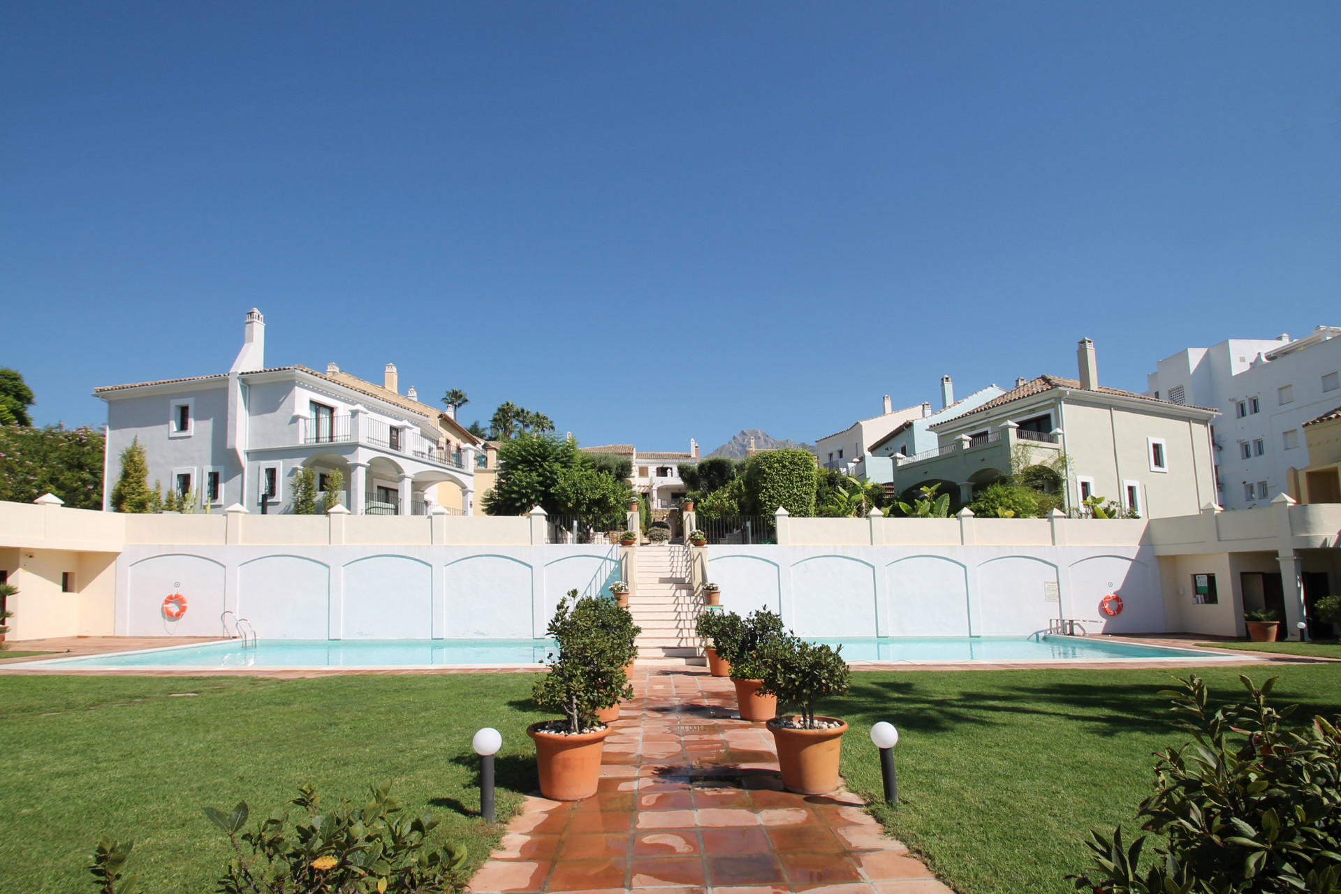 Four bedroom Townhouse, The Golden Mile, Marbella 