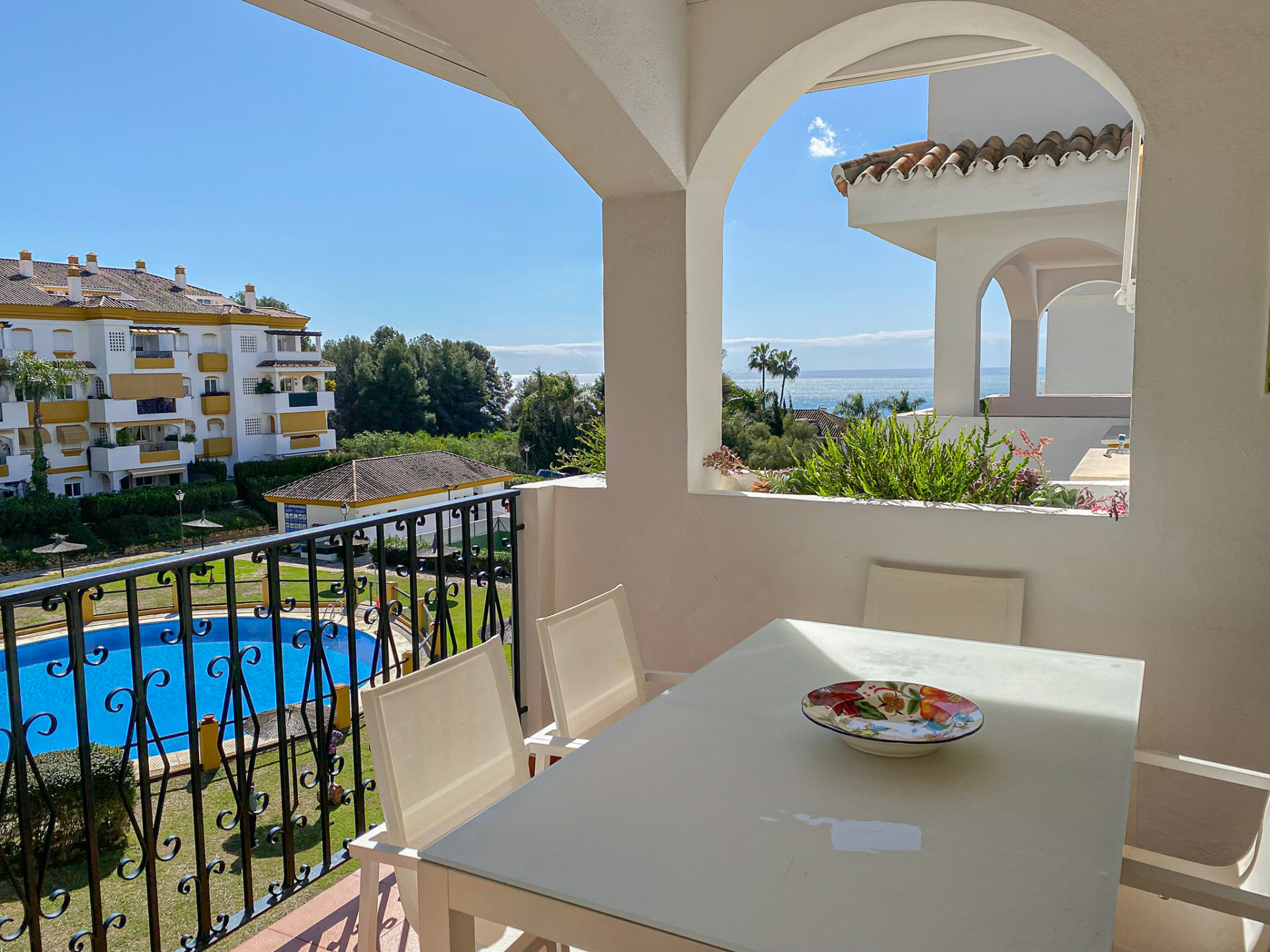 Marbella Golden Mile two bedroom third floor apartment