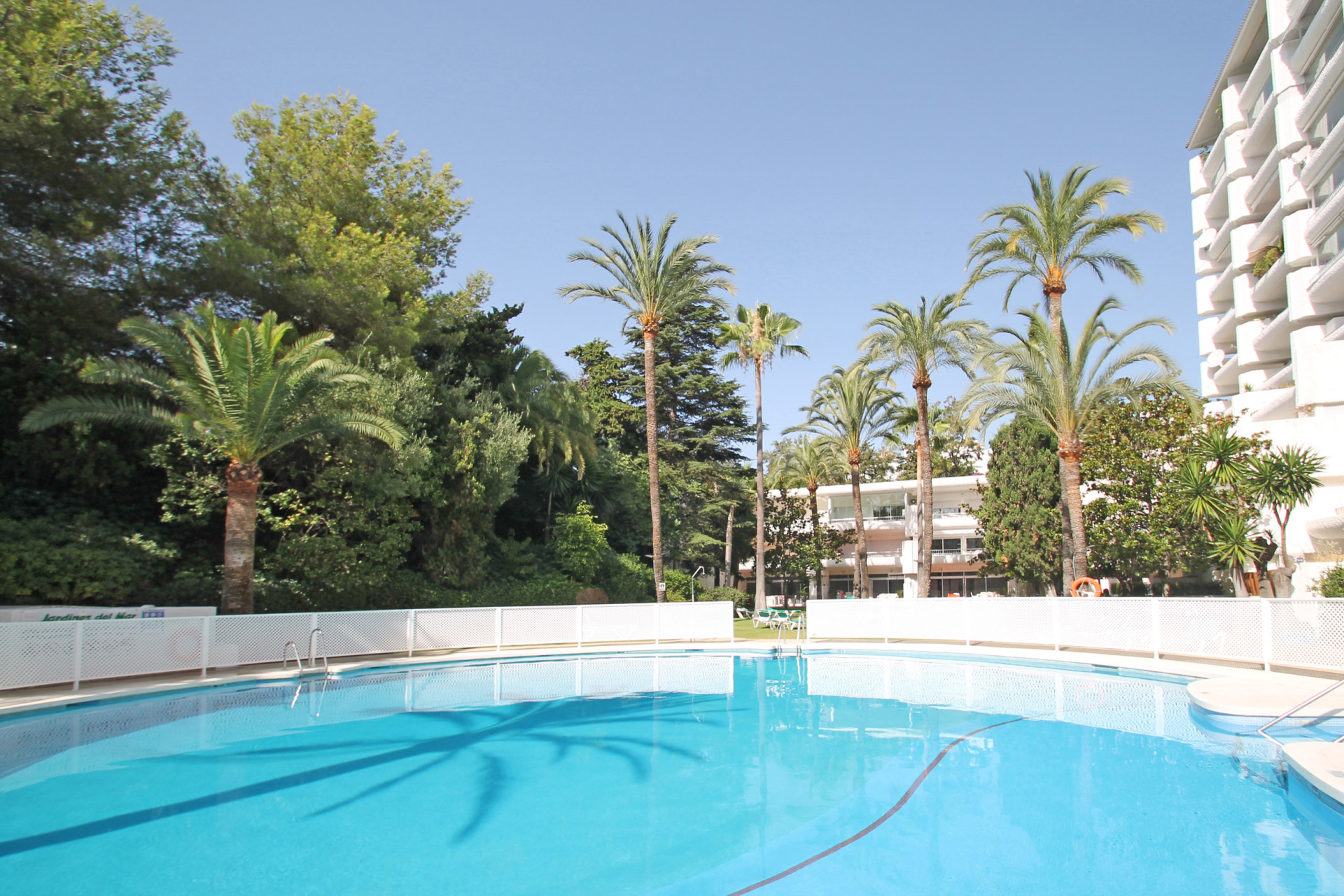 Beachside Apartment Marbella Golden Mile