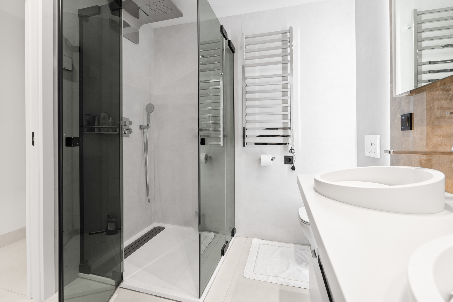 Image 17: Apartment For sale, Puerto Banús, €3,350,000 [HFMs640930]