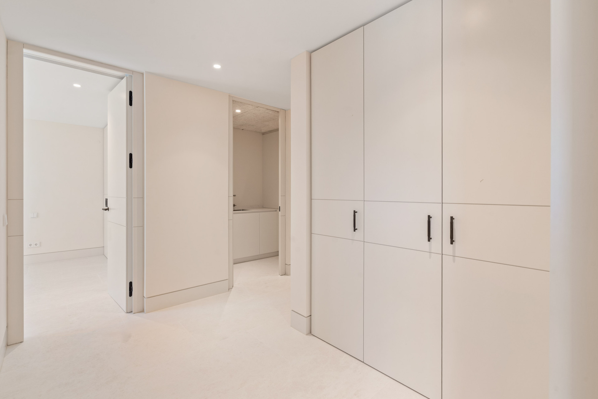 Image 20: Apartment For sale, The Golden Mile, €7,950,000 [HFMn640207]