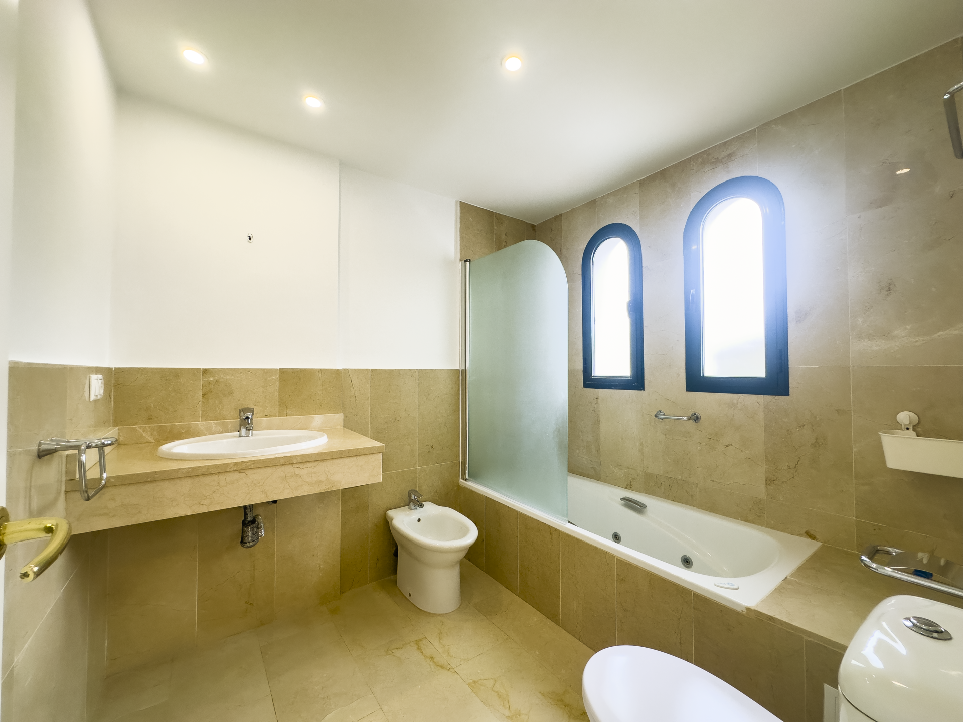 Image 25: Adosada For sale, Manilva, €560,000 [HFMs666568]