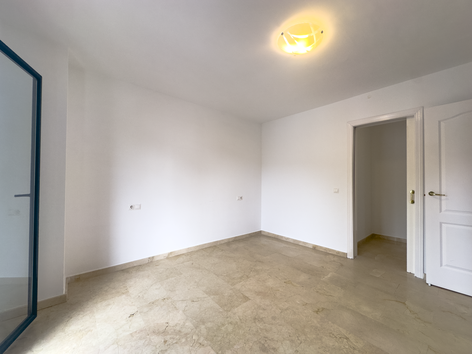 Image 19: Adosada For sale, Manilva, €560,000 [HFMs666568]