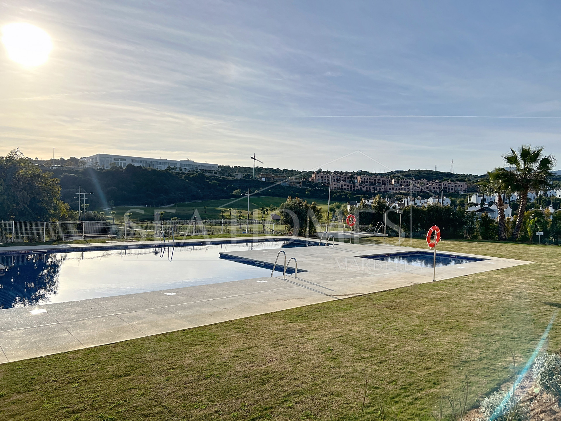 Stunning Penthouse with Panoramic Views in Estepona West