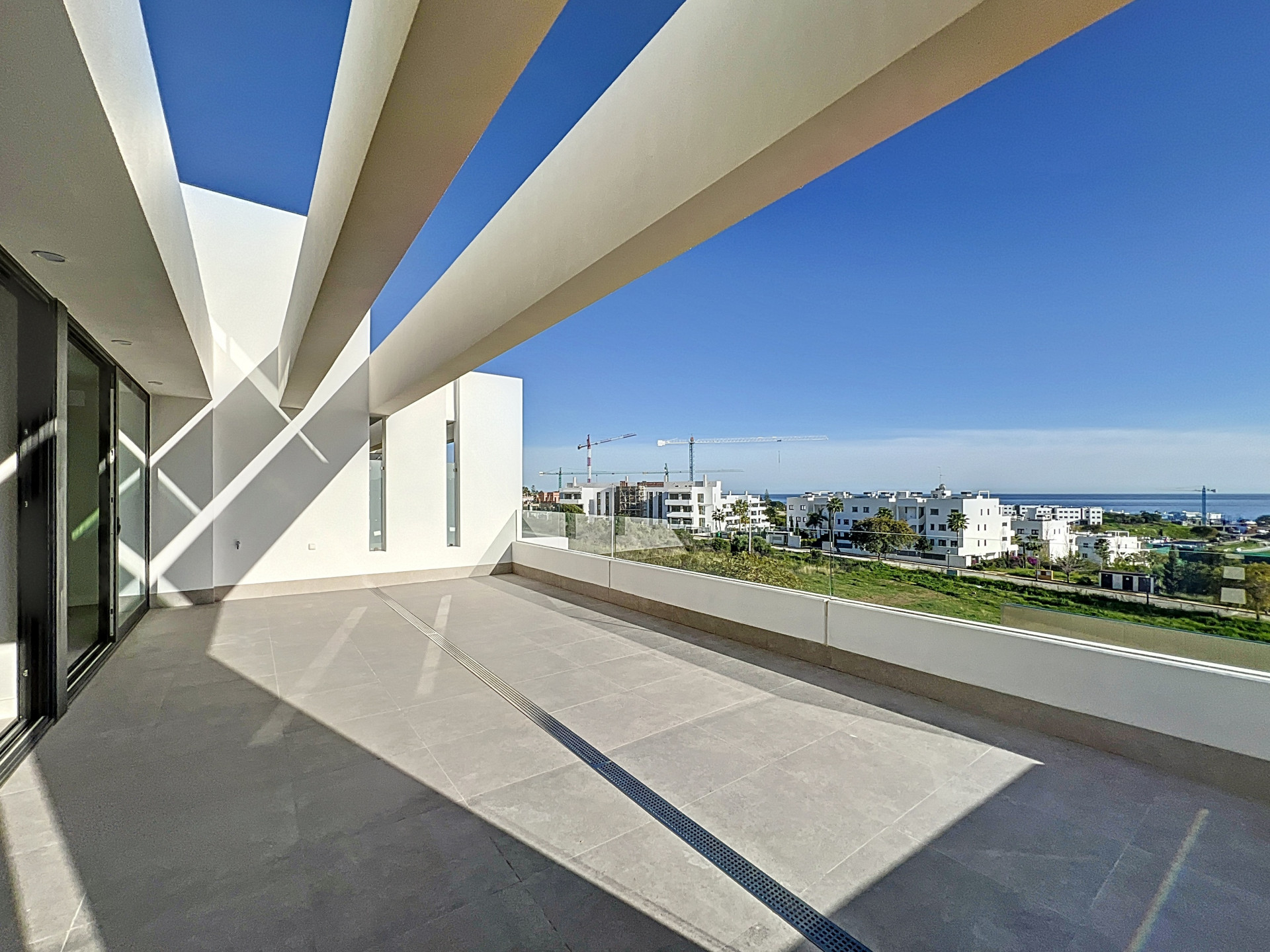 3 Habitaciones en Azahar de Estepona, Guadalbon