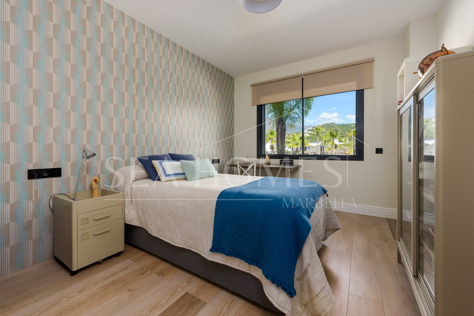 Luxury apartment in Mirador Estepona Hills Phase I, Costa del Sol.