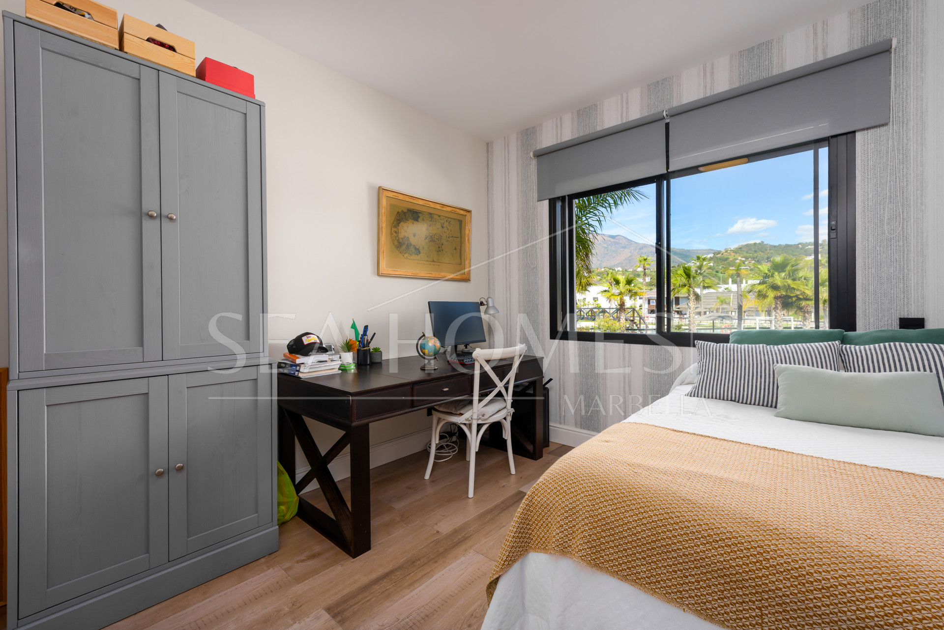 Luxury apartment in Mirador Estepona Hills Phase I, Costa del Sol.