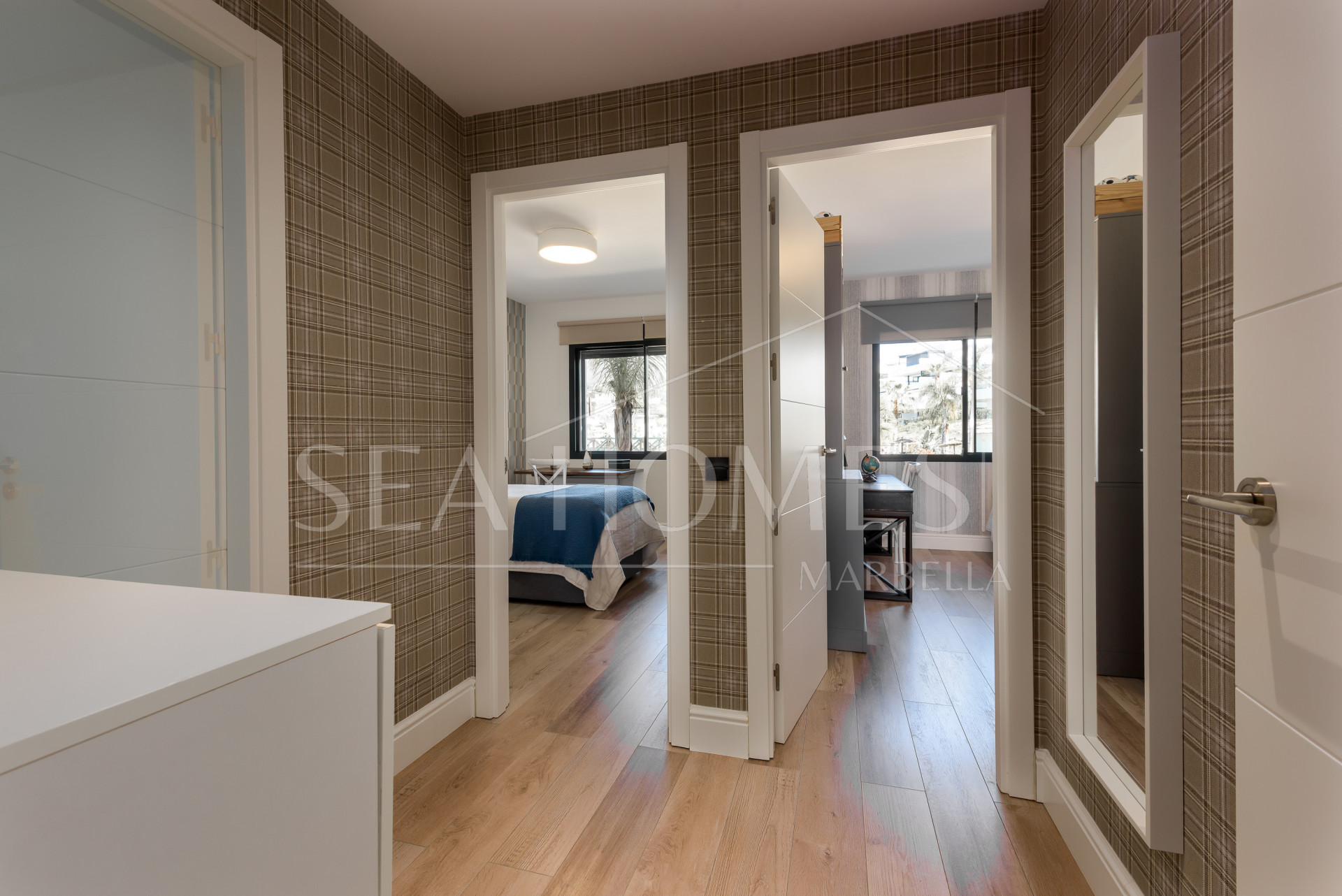 Luxury apartment in Mirador Estepona Hills Phase I, Costa del Sol.