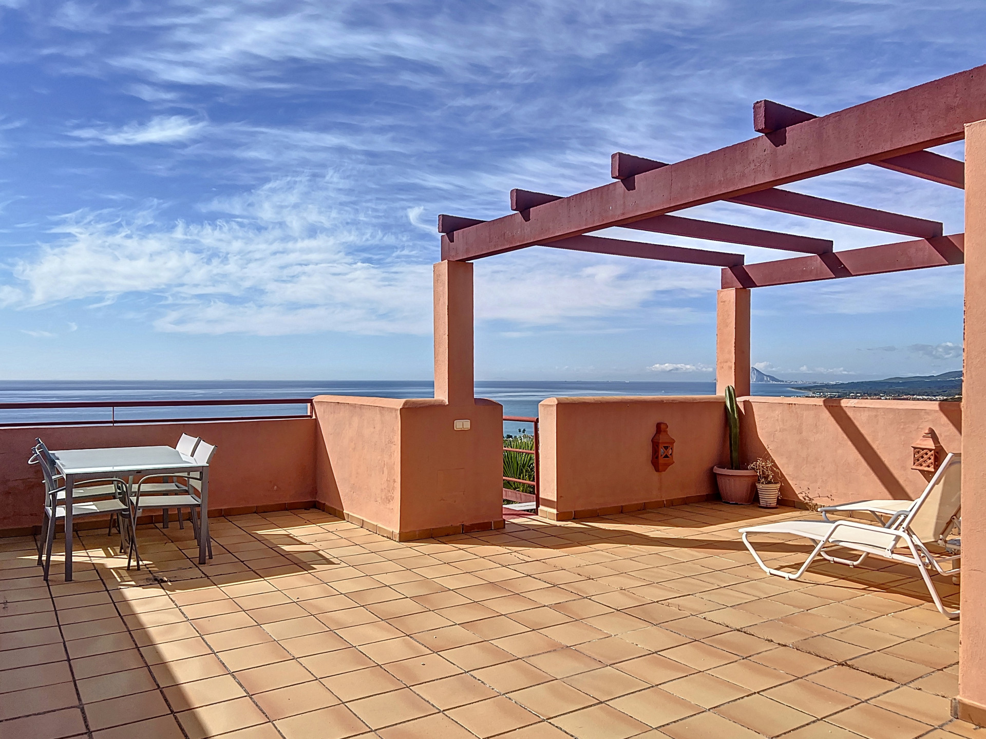 SEAVIEW 2bed Apartment in the prestigue Bahia de las Rocas