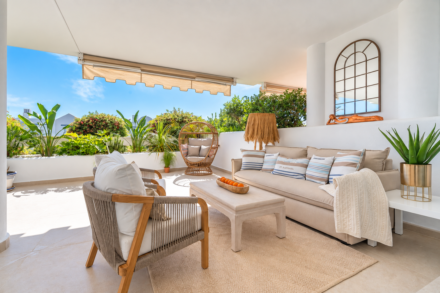 ALOHA MIRASIERRA — Contemporary elegance and private terraces in Nueva Andalucía Marbella