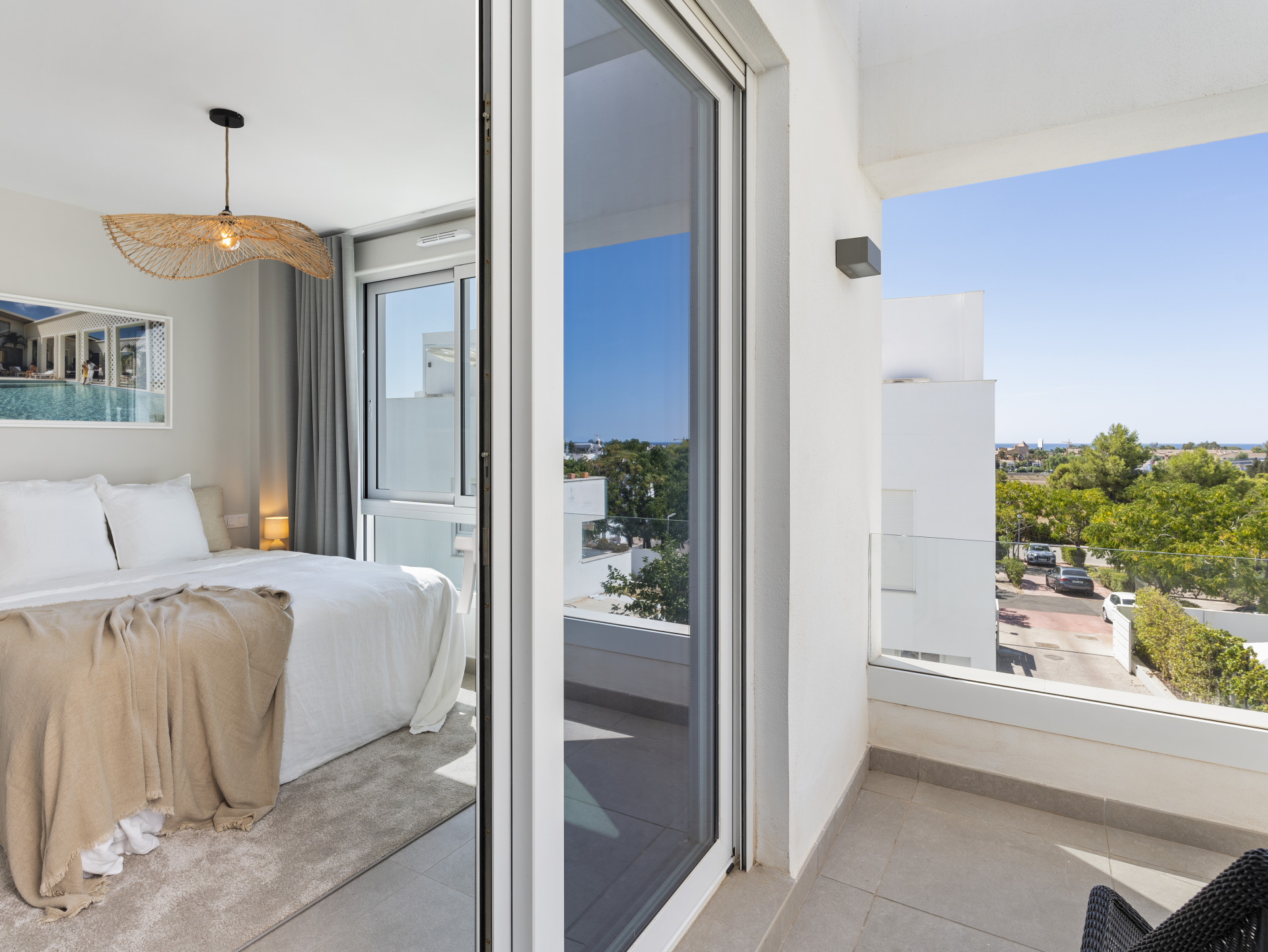 Beautiful five bedroom townhouse in a gated community in Nueva Andalucia, Marbella