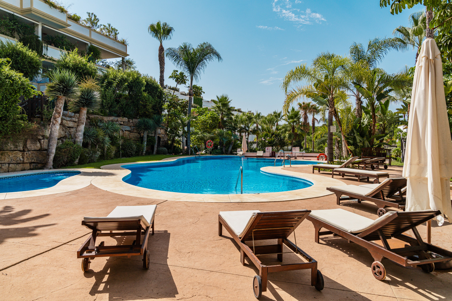 Luxurious three bedroom duplex penthouse in Las Lomas del Rey, Marbella Golden Mile