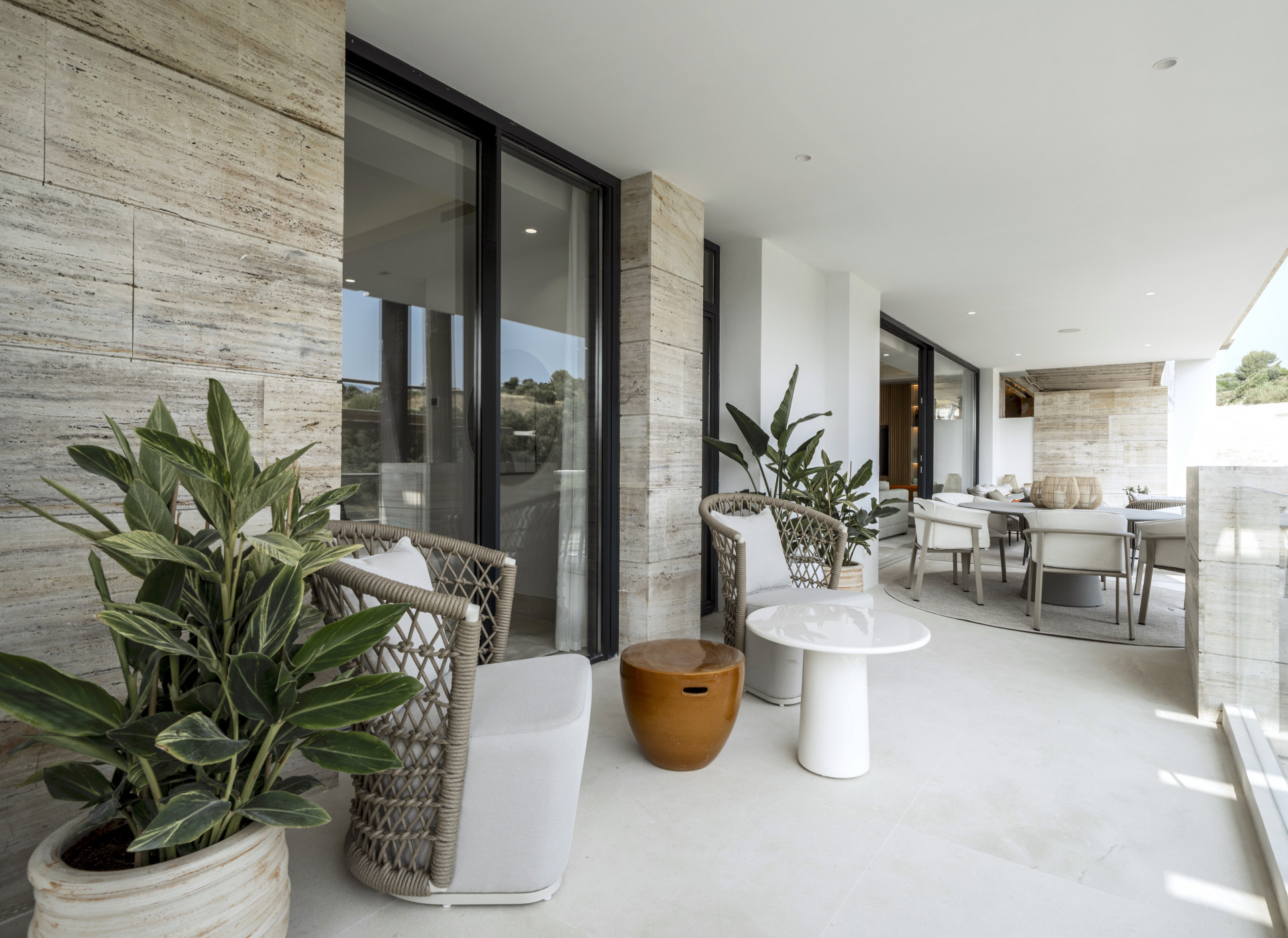 Sofisticada casa de tres dormitorios dúplex en la Milla de Oro de Marbella